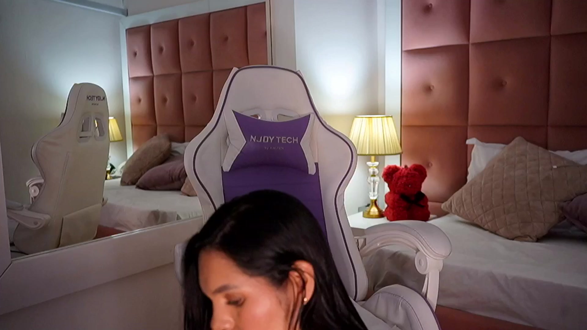 Gallery image thumbnail from BrendaBuiles's myfreecams stream on, 04/01/2026, 23:58 image 7 of 20