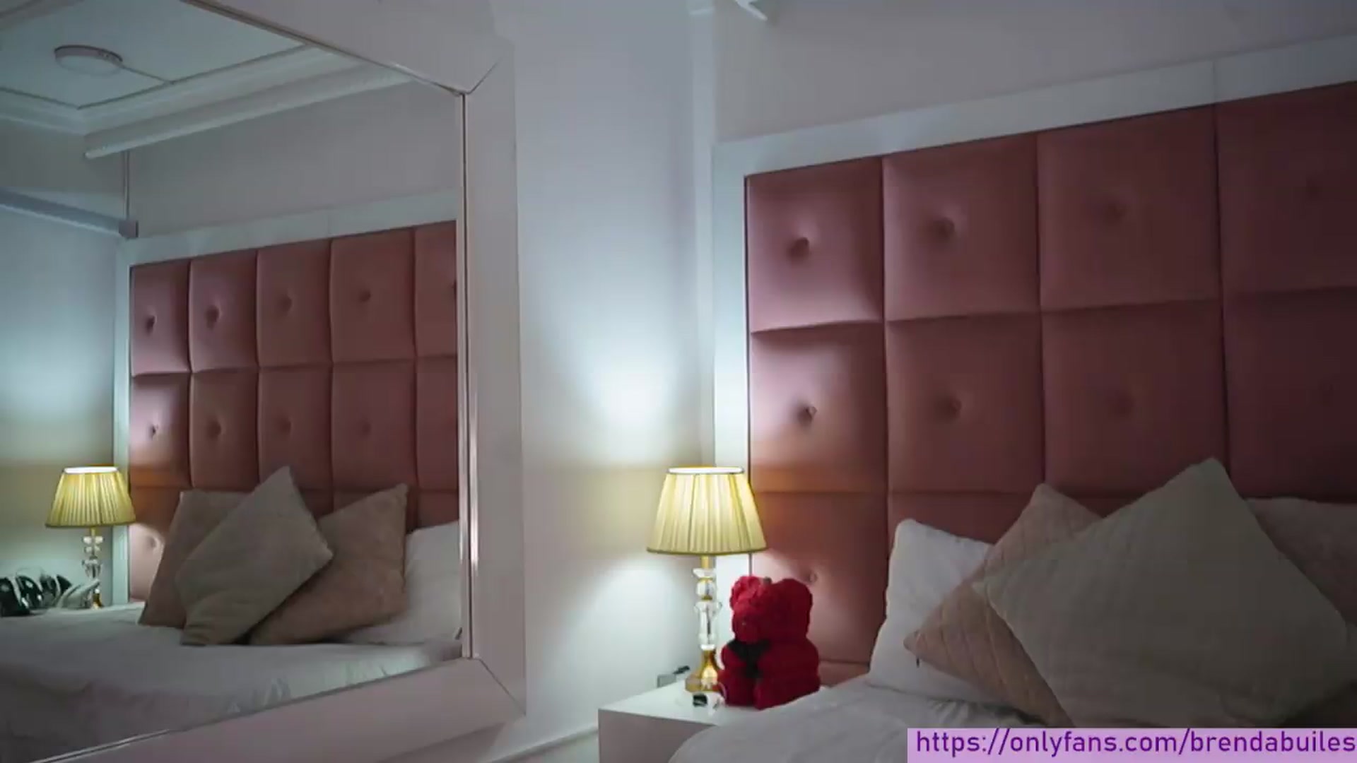 Gallery image thumbnail from BrendaBuiles's myfreecams stream on, 05/05/2026, 23:38 image 13 of 20