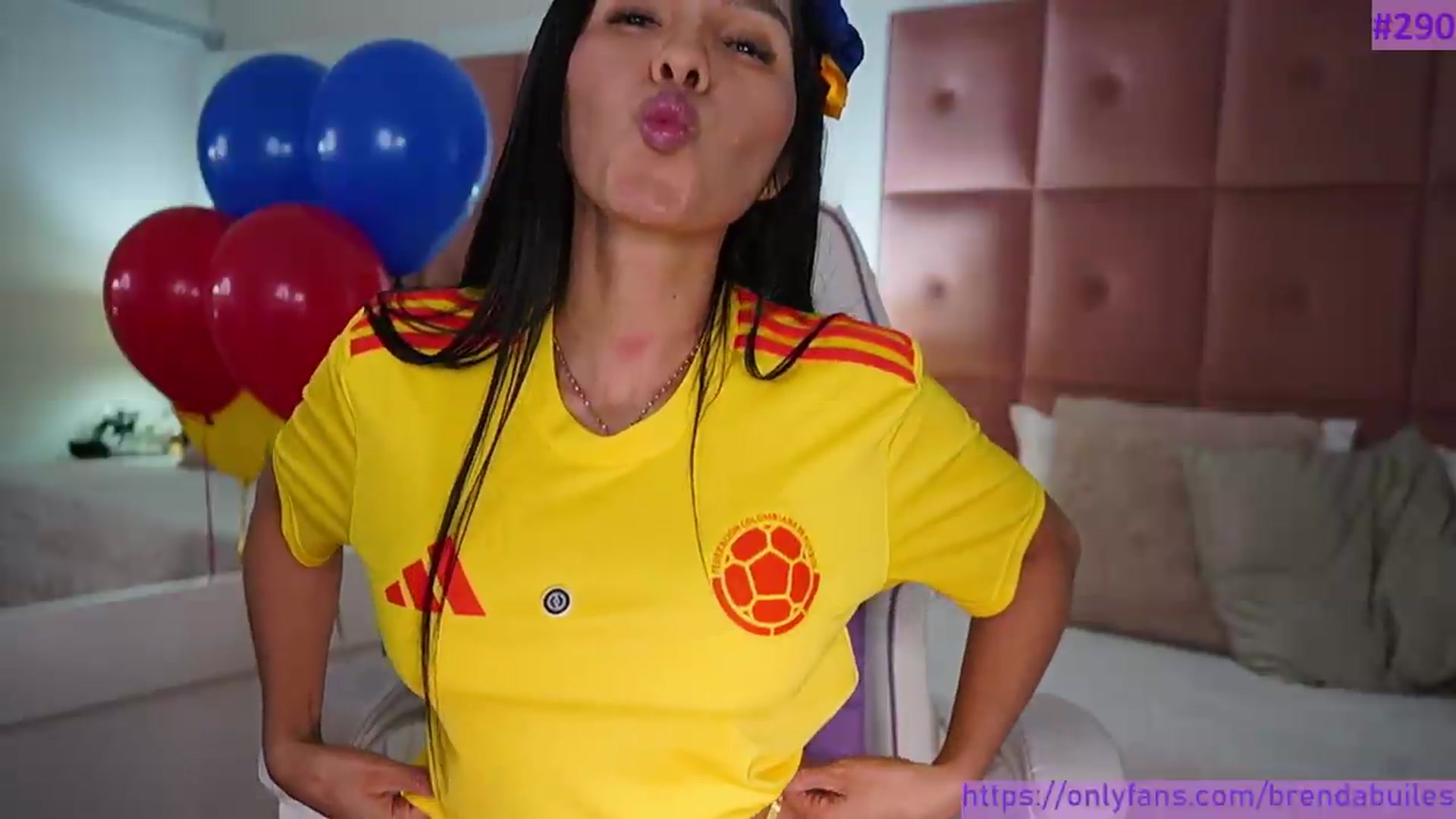 Gallery image thumbnail from BrendaBuiles's myfreecams stream on, 06/24/2026, 02:54 image 4 of 20