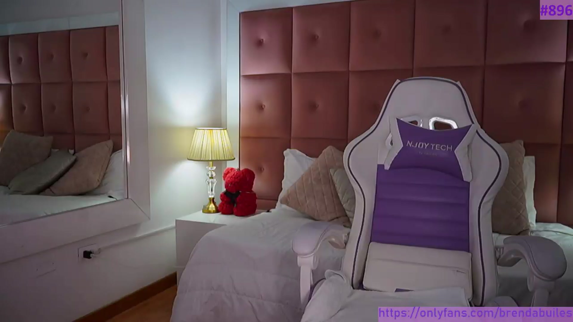 Gallery image thumbnail from BrendaBuiles's myfreecams stream on, 07/11/2026, 24:42 image 13 of 20