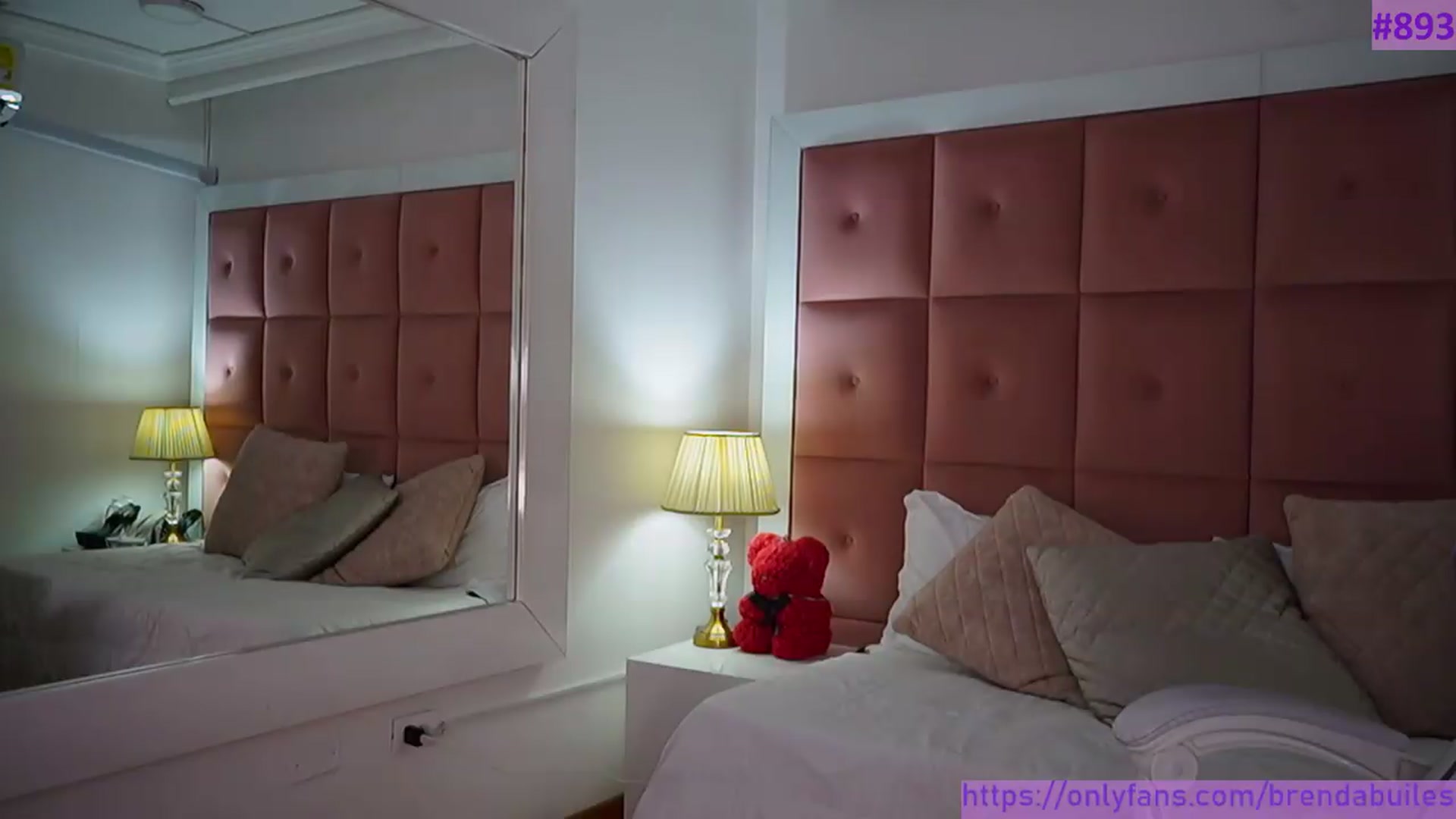 Gallery image thumbnail from BrendaBuiles's myfreecams stream on, 07/11/2026, 24:42 image 7 of 20
