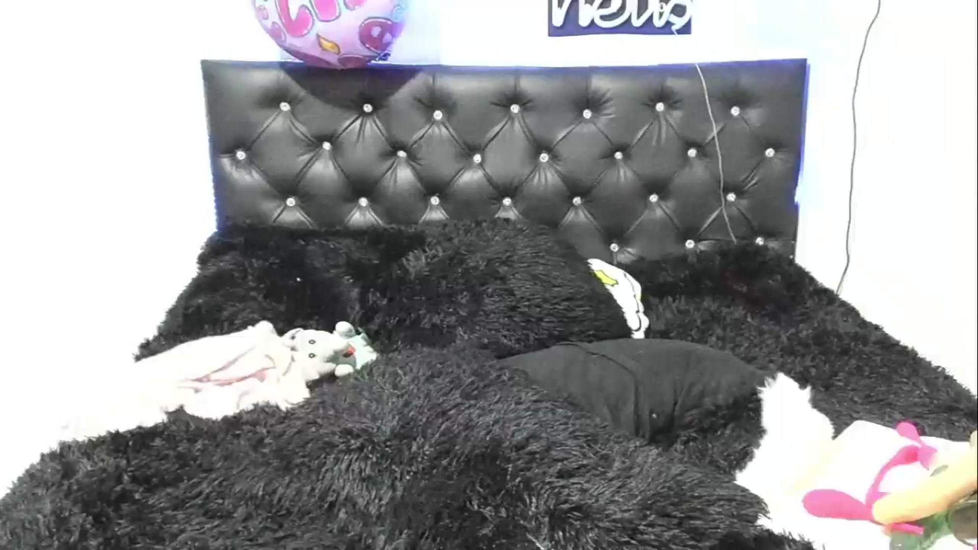 Gallery image thumbnail from Brenda_Martin's myfreecams stream on, 08/25/2023, 11:02 image 16 of 20