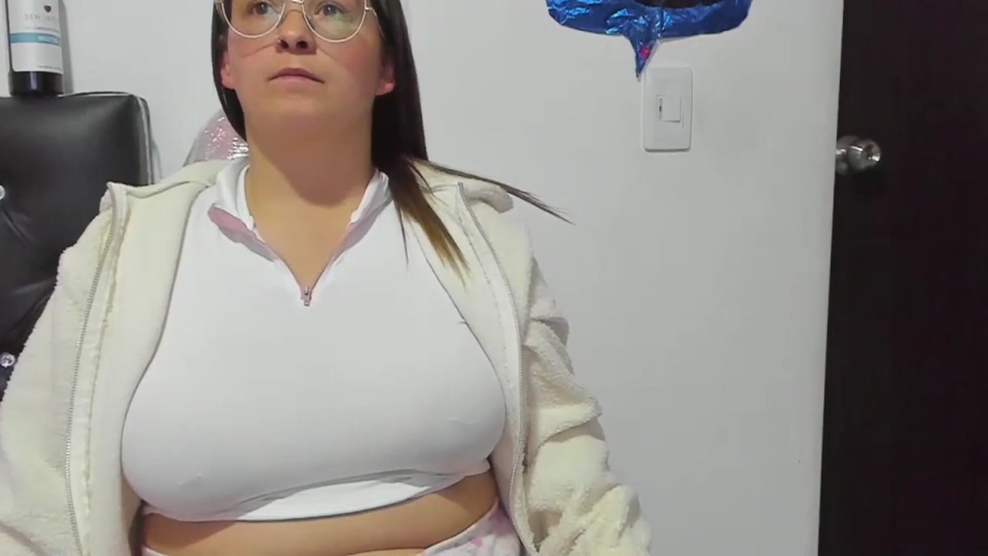 Gallery image thumbnail from Brenda_Martin's myfreecams stream on, 09/13/2023, 07:34 image 11 of 20