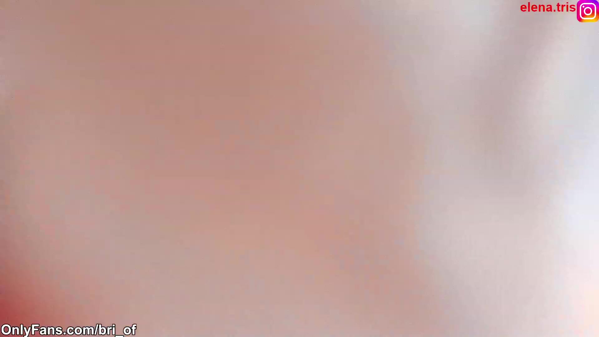 Gallery image thumbnail from Bri_Diamond's myfreecams stream on, 05/03/2023, 23:23 image 20 of 20