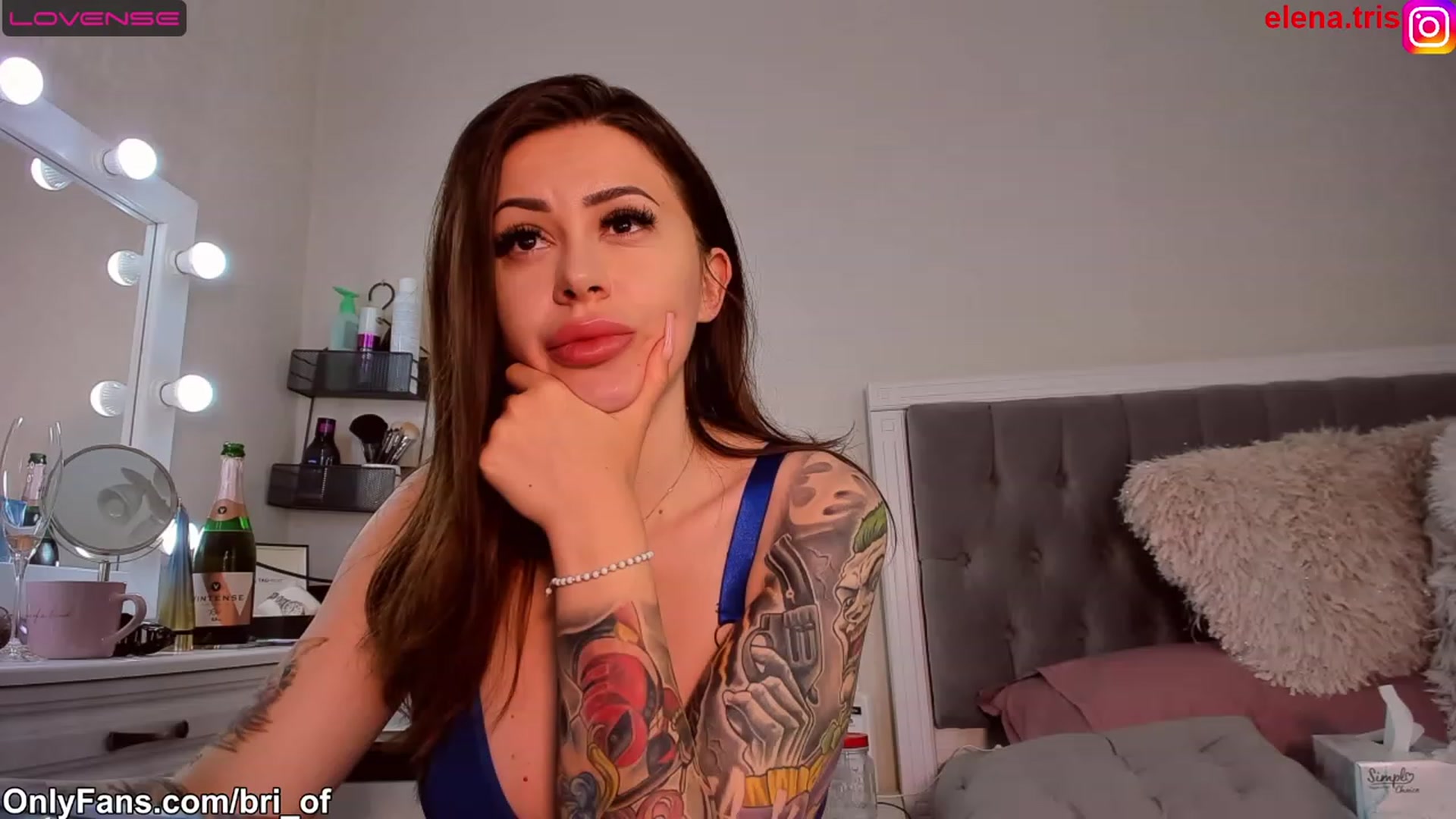 Gallery image thumbnail from Bri_Diamond's myfreecams stream on, 07/18/2023, 06:35 image 10 of 20