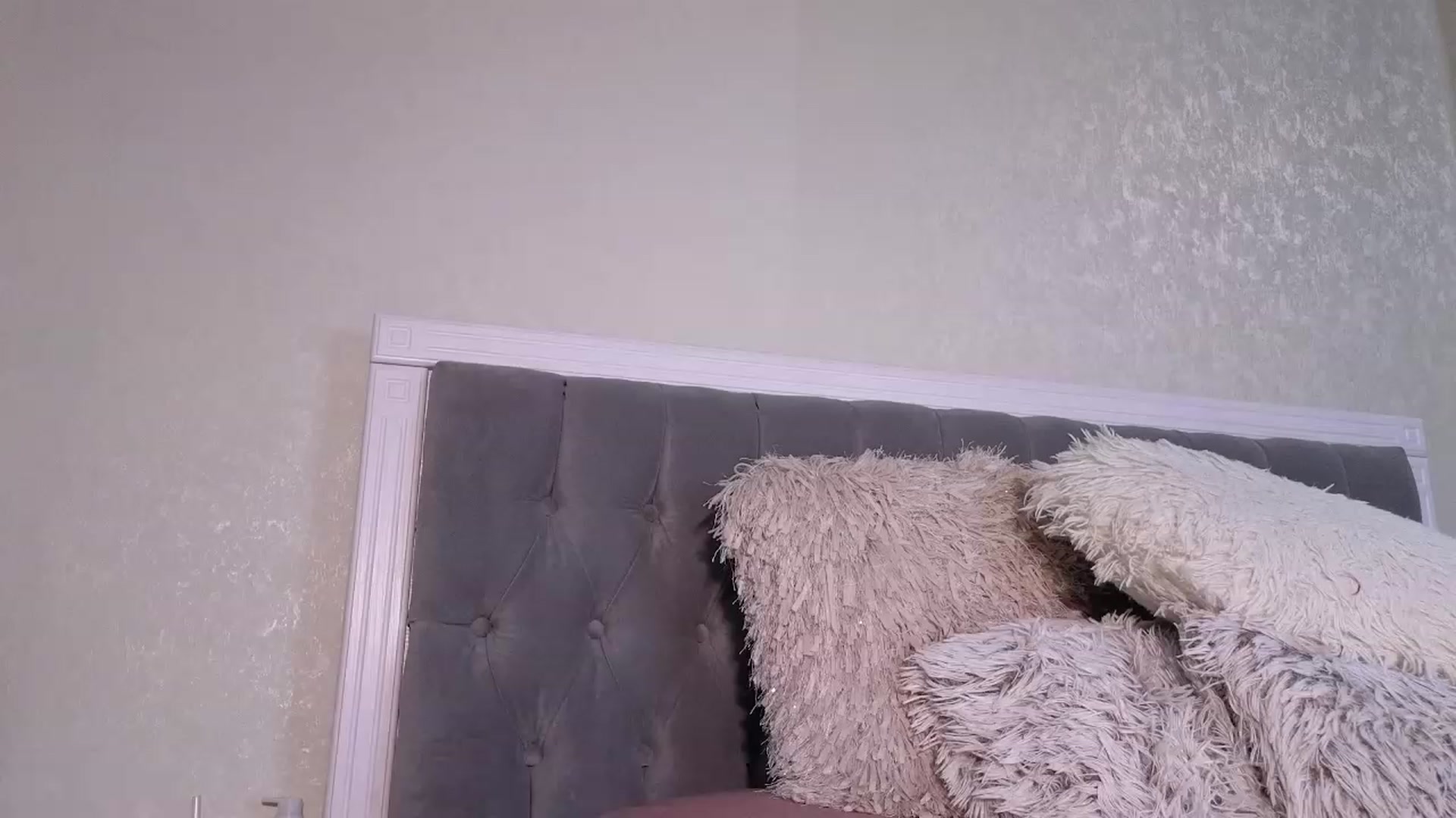 Gallery image thumbnail from Bri_Diamond's myfreecams stream on, 09/27/2023, 08:55 image 7 of 20