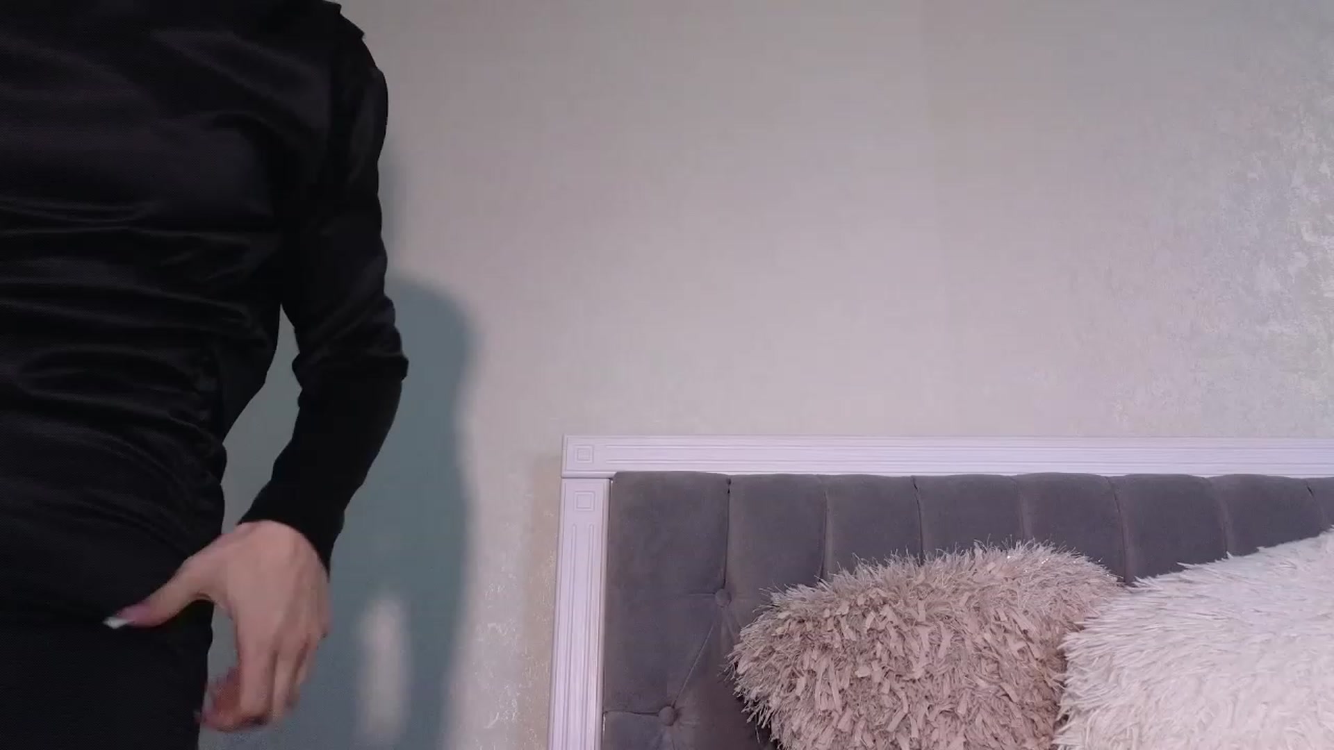 Gallery image thumbnail from Bri_Diamond's myfreecams stream on, 10/05/2023, 09:11 image 11 of 20
