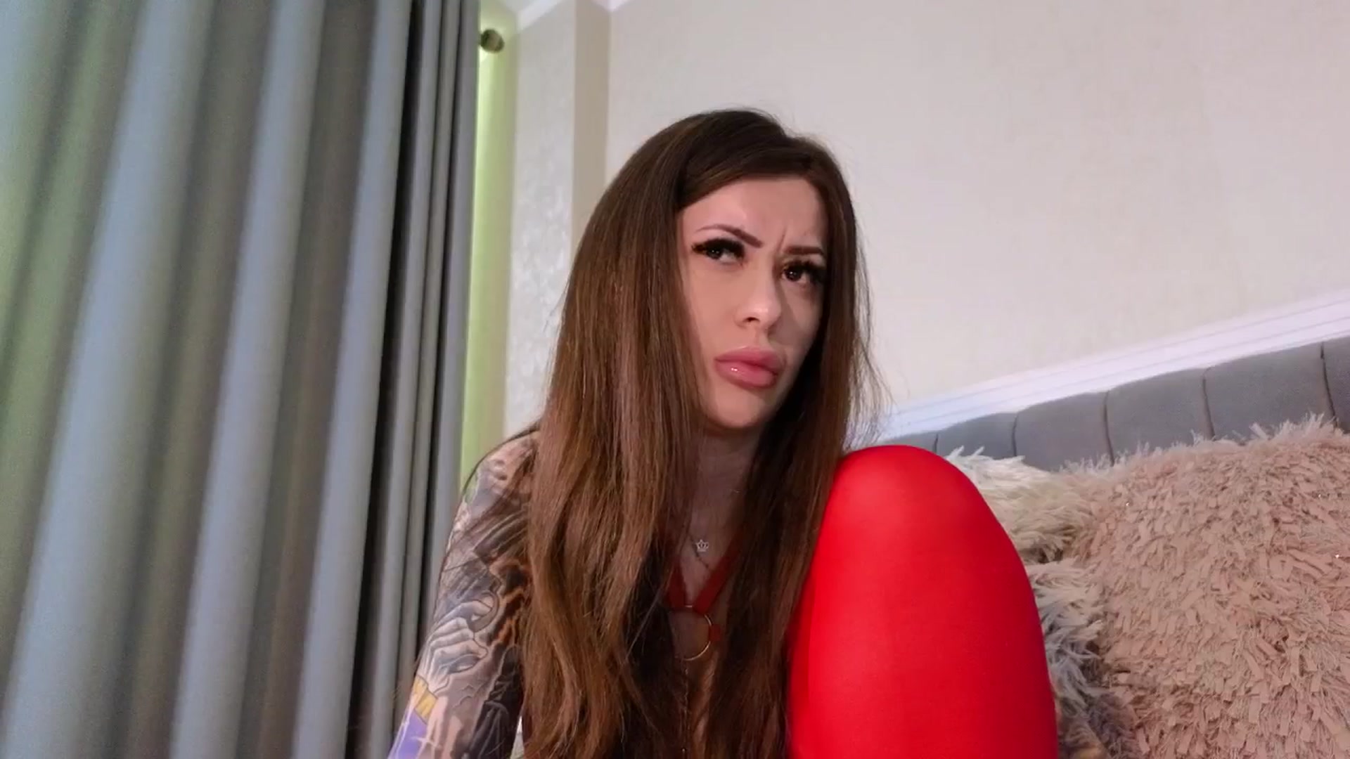 Gallery image thumbnail from Bri_Diamond's myfreecams stream on, 05/10/2024, 06:09 image 9 of 20