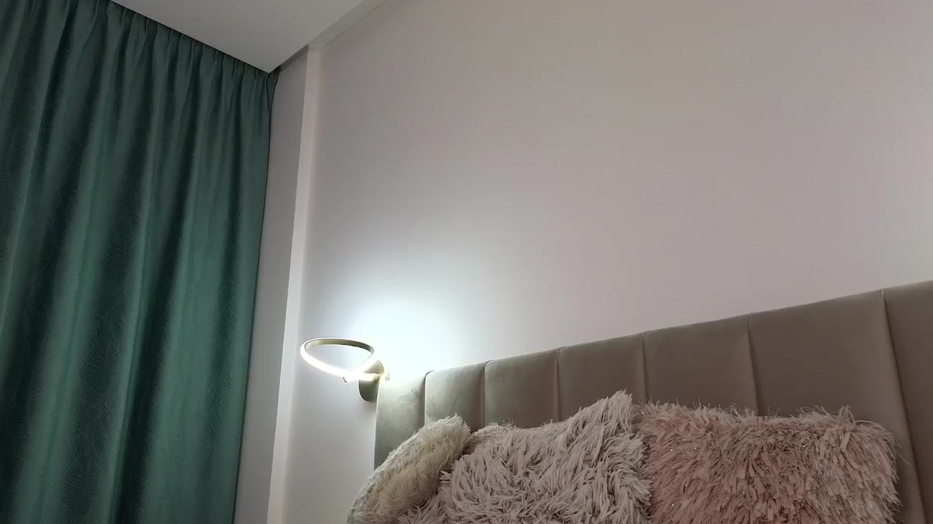 Gallery image thumbnail from Bri_Diamond's myfreecams stream on, 07/23/2024, 05:41 image 4 of 20