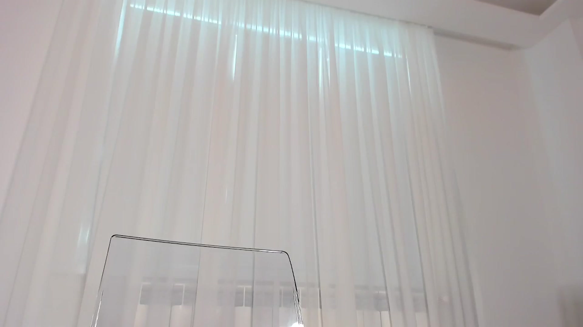 Gallery image thumbnail from Bri_Diamond's myfreecams stream on, 11/18/2024, 09:37 image 15 of 20