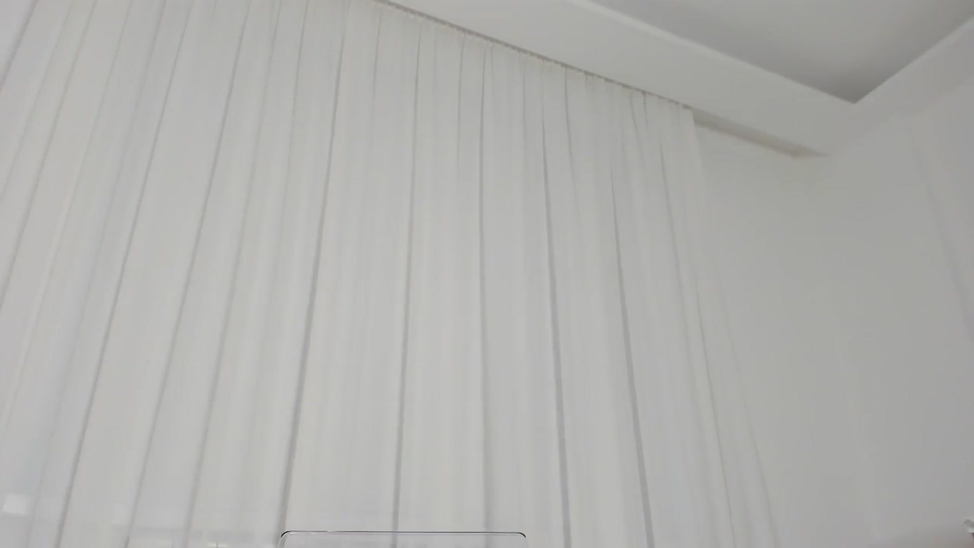 Gallery image thumbnail from Bri_Diamond's myfreecams stream on, 12/08/2024, 10:15 image 4 of 20