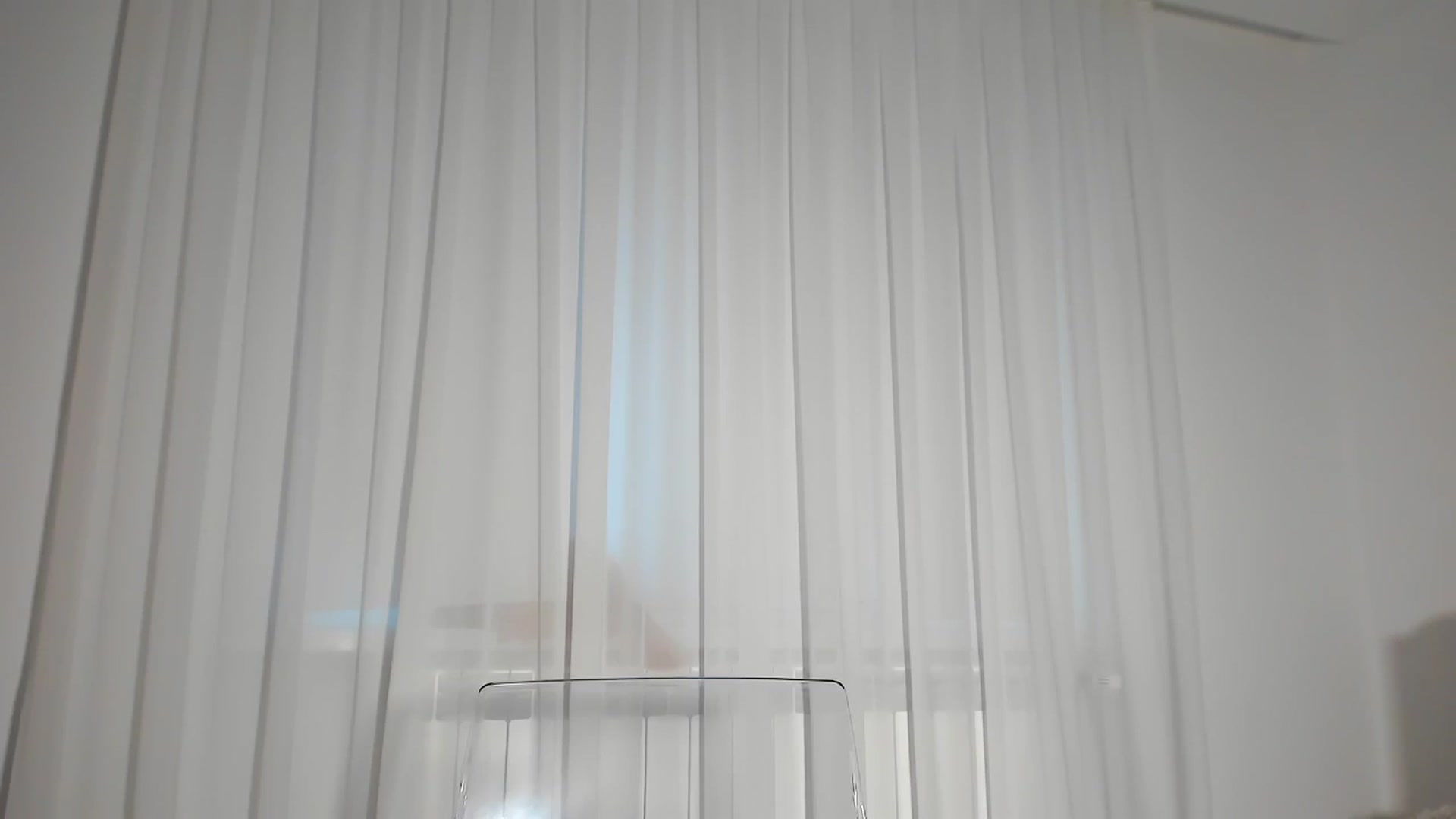 Gallery image thumbnail from Bri_Diamond's myfreecams stream on, 12/23/2024, 07:45 image 14 of 20