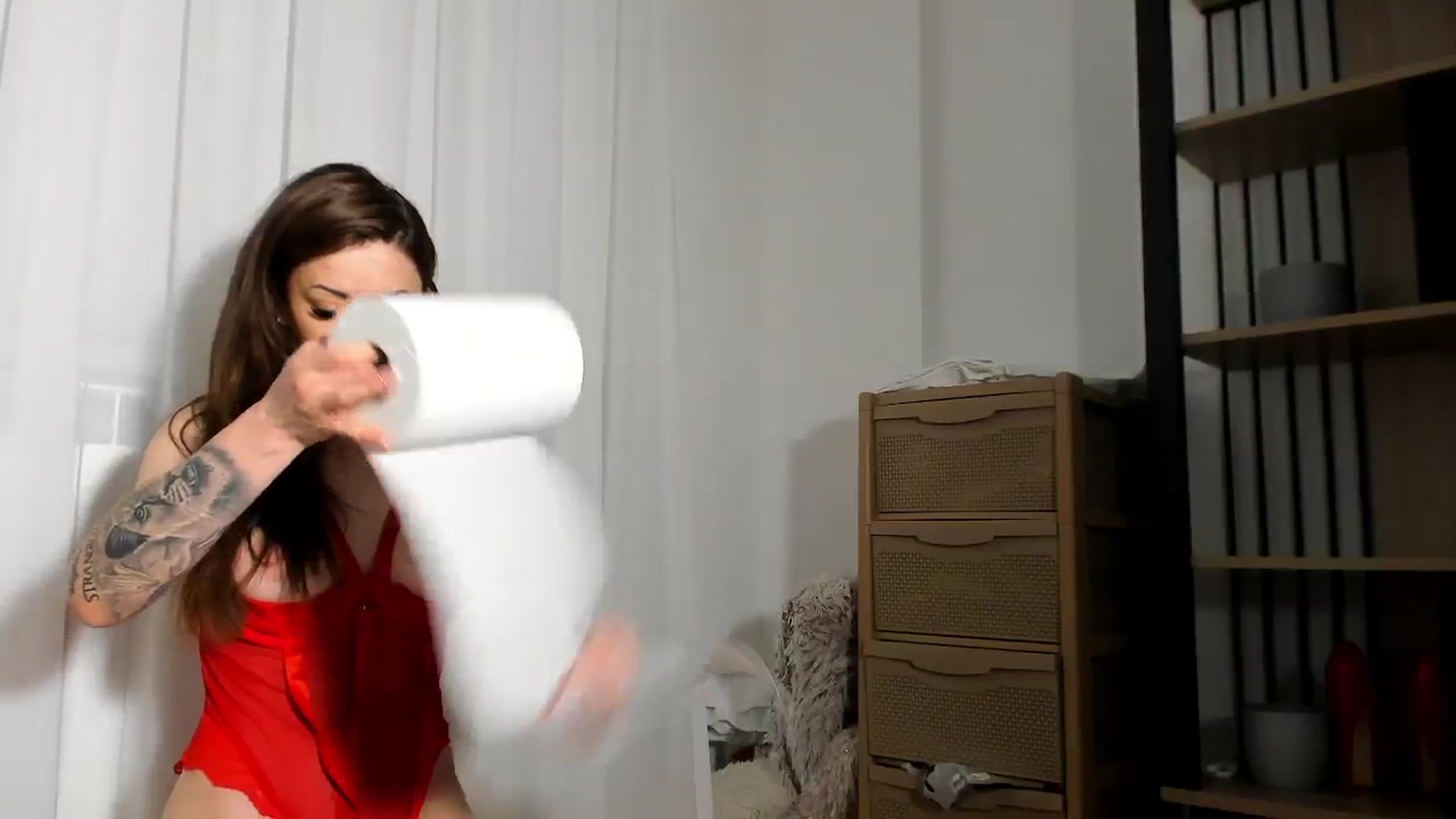 Gallery image thumbnail from Bri_Diamond's myfreecams stream on, 12/24/2024, 12:02 image 13 of 20