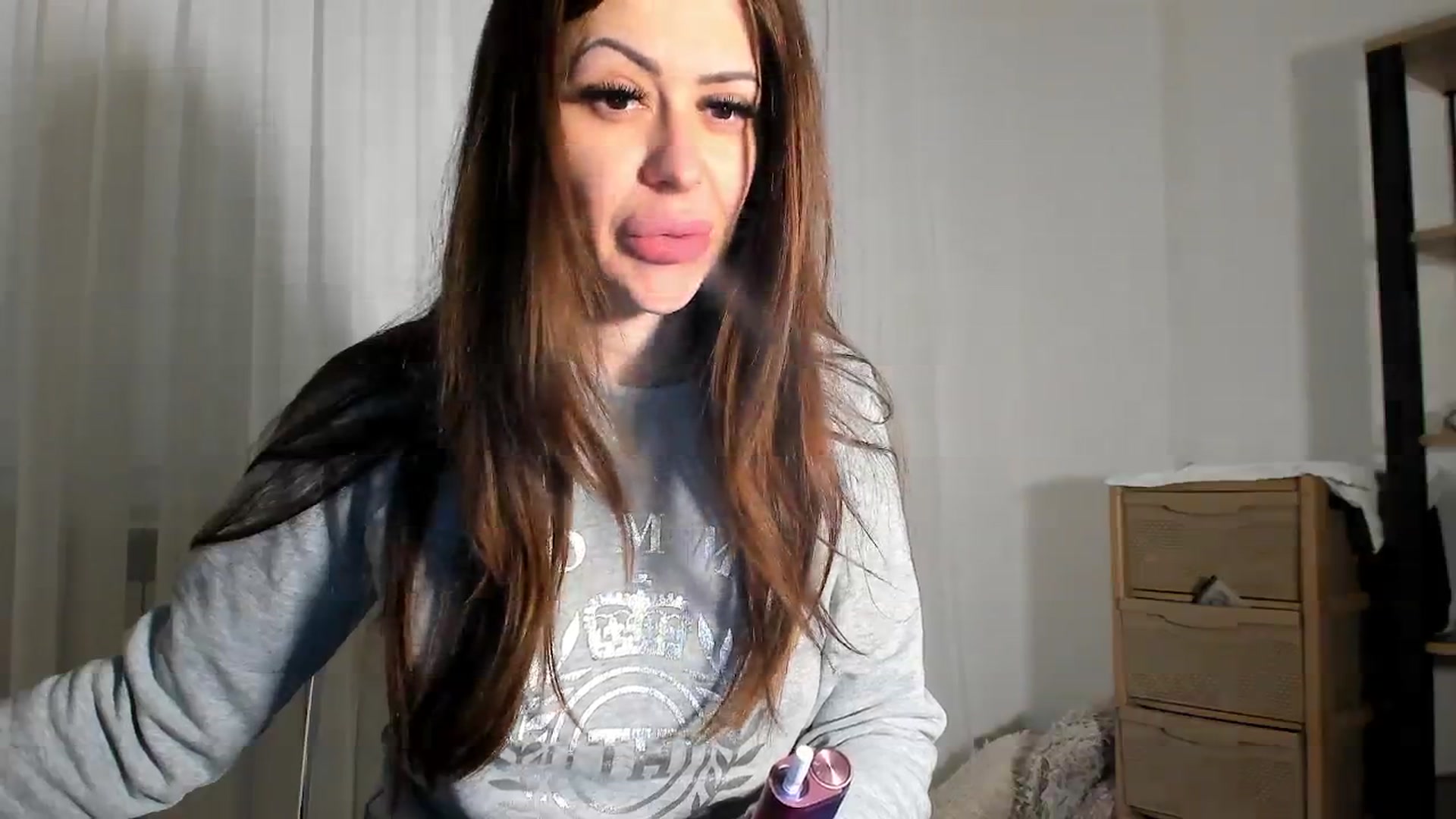 Gallery image thumbnail from Bri_Diamond's myfreecams stream on, 01/07/2025, 17:57 image 13 of 20
