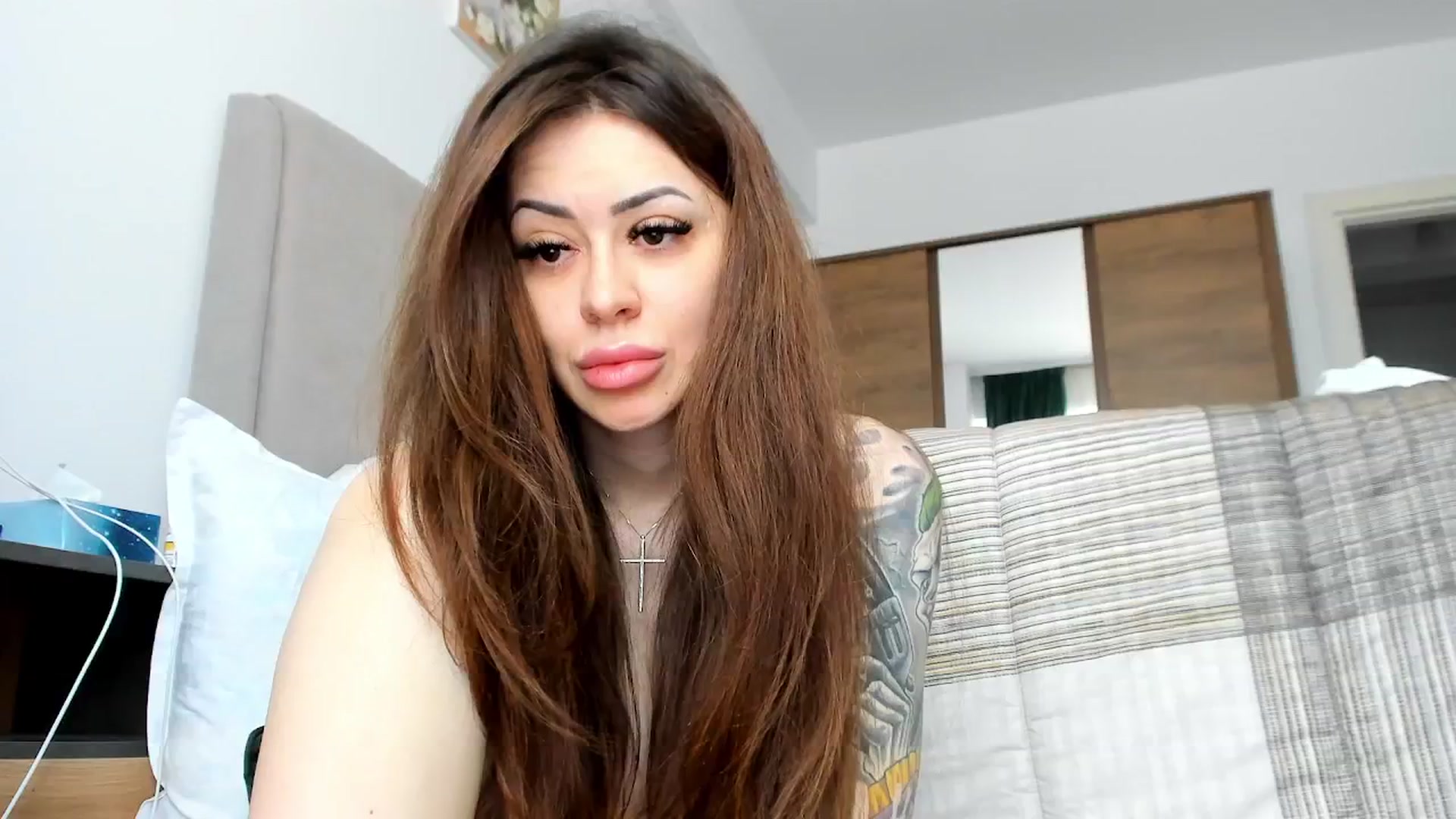 Gallery image thumbnail from Bri_Diamond's myfreecams stream on, 03/05/2025, 12:03 image 12 of 20