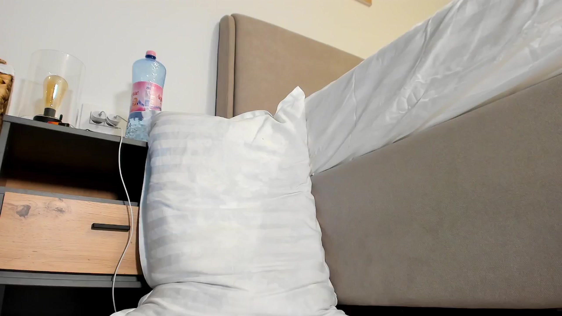 Gallery image thumbnail from Bri_Diamond's myfreecams stream on, 03/14/2025, 16:45 image 12 of 20