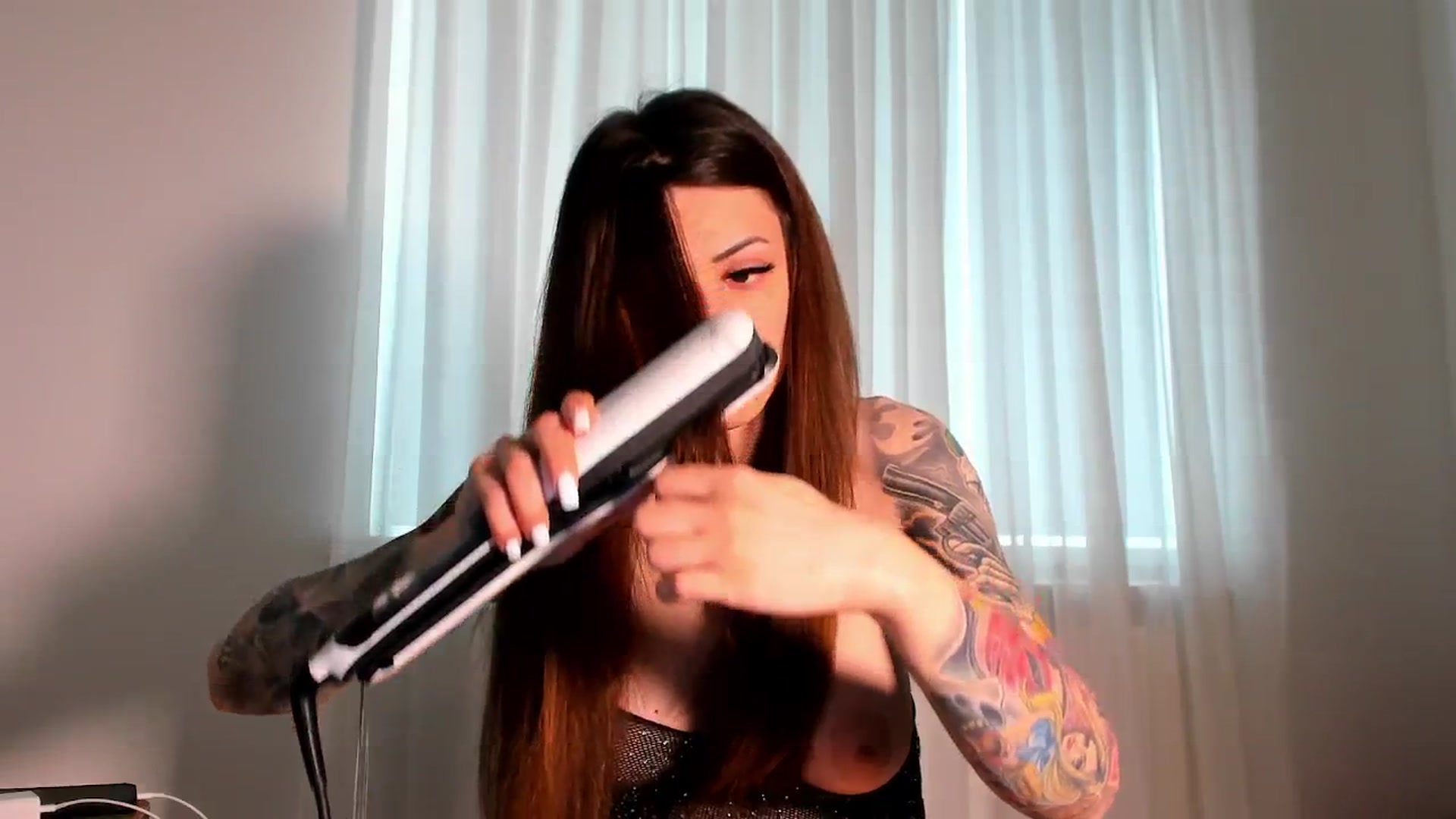 Gallery image thumbnail from Bri_Diamond's myfreecams stream on, 04/12/2025, 08:12 image 14 of 20