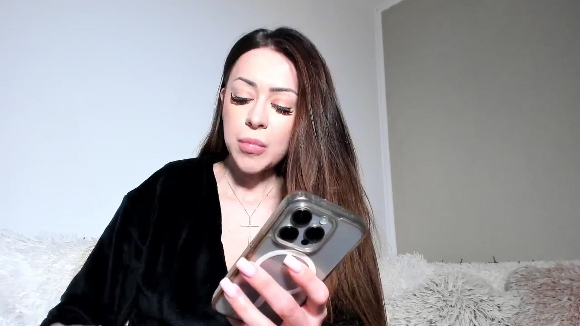 Gallery image thumbnail from Bri_Diamond's myfreecams stream on, 02/24/2026, 12:05 image 16 of 20
