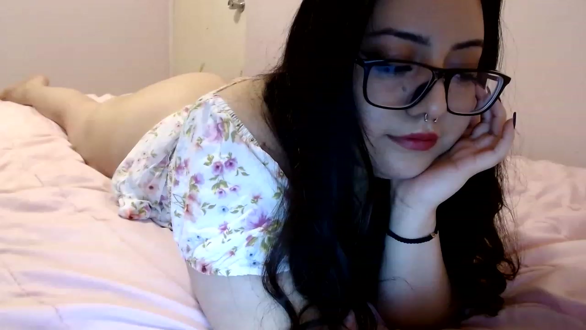 Gallery image thumbnail from BriaLea's myfreecams stream on, 04/27/2023, 08:09 image 18 of 20