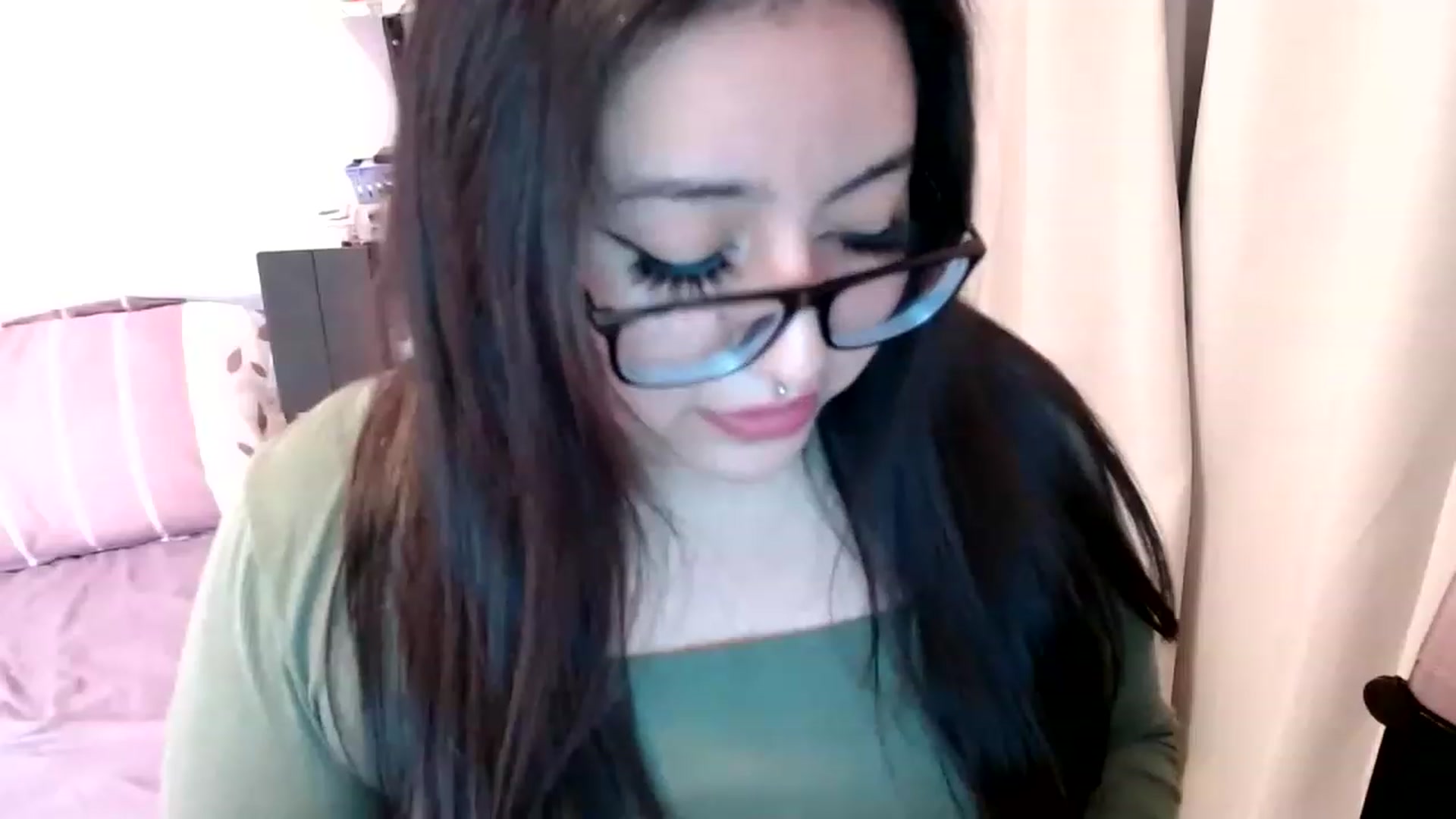 Gallery image thumbnail from BriaLea's myfreecams stream on, 05/18/2023, 12:55 image 7 of 20