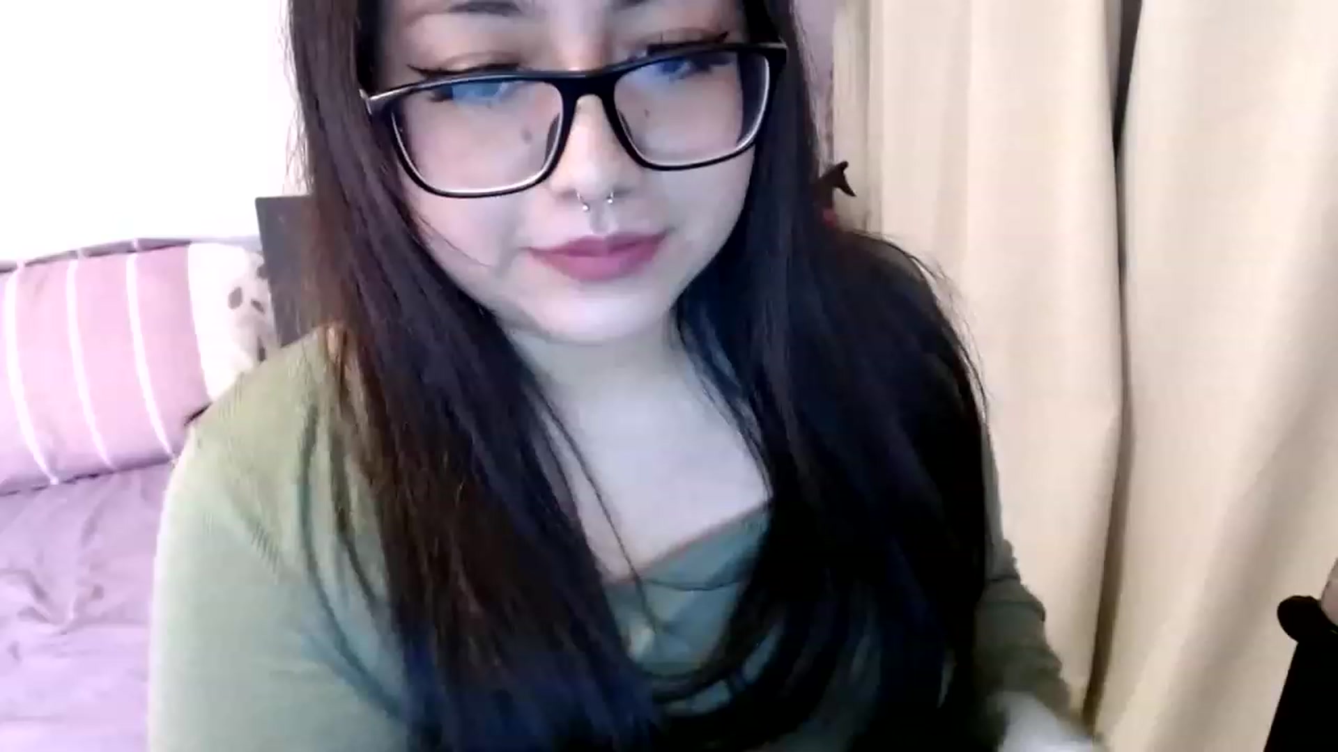 Gallery image thumbnail from BriaLea's myfreecams stream on, 05/18/2023, 12:55 image 4 of 20