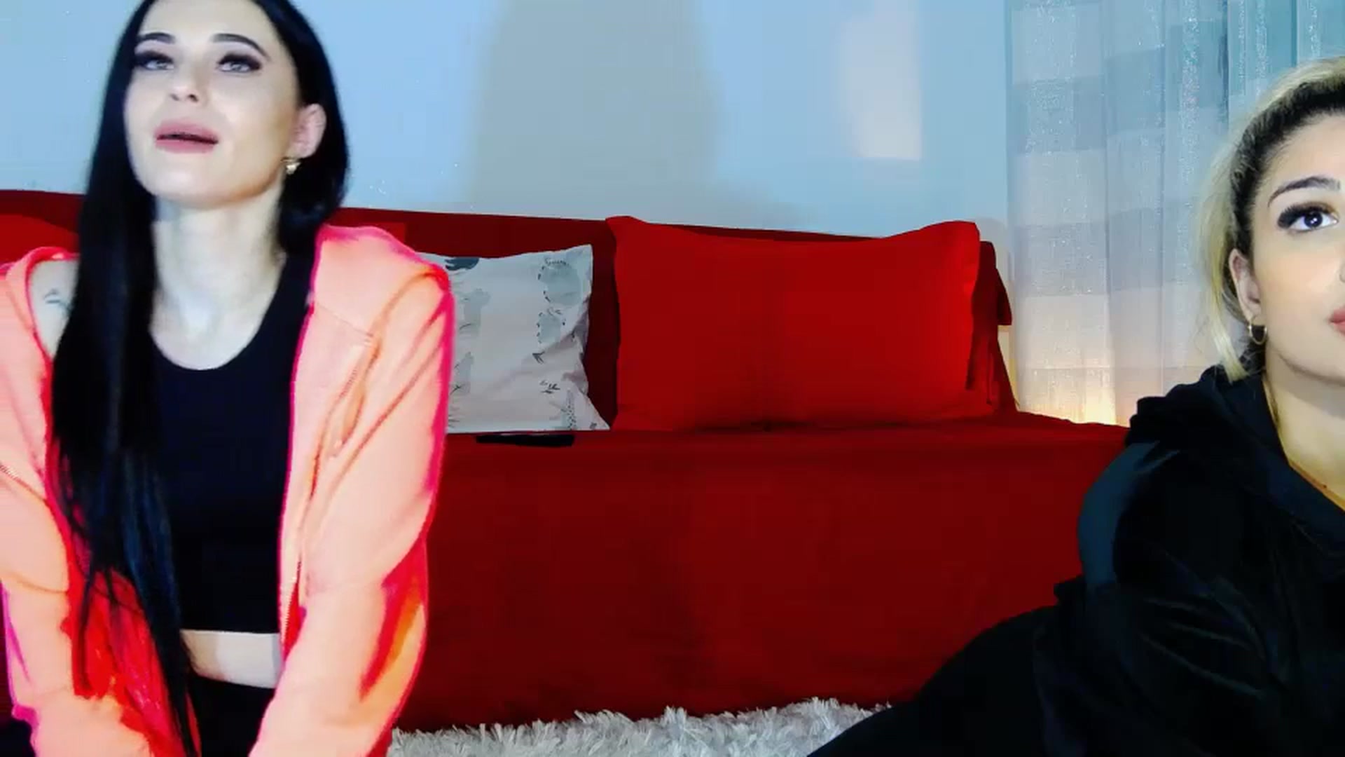 Gallery image thumbnail from Briana0's myfreecams stream on, 10/23/2023, 24:55 image 9 of 20