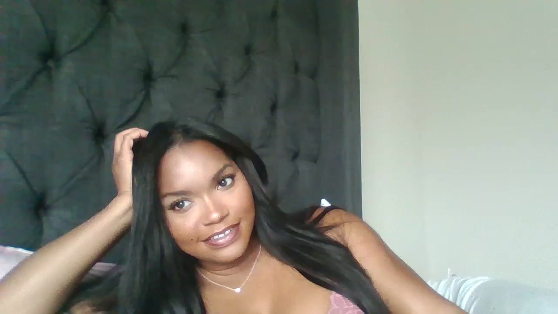 Gallery image thumbnail from BrianaBarbi's myfreecams stream on, 10/04/2023, 19:30 image 14 of 20