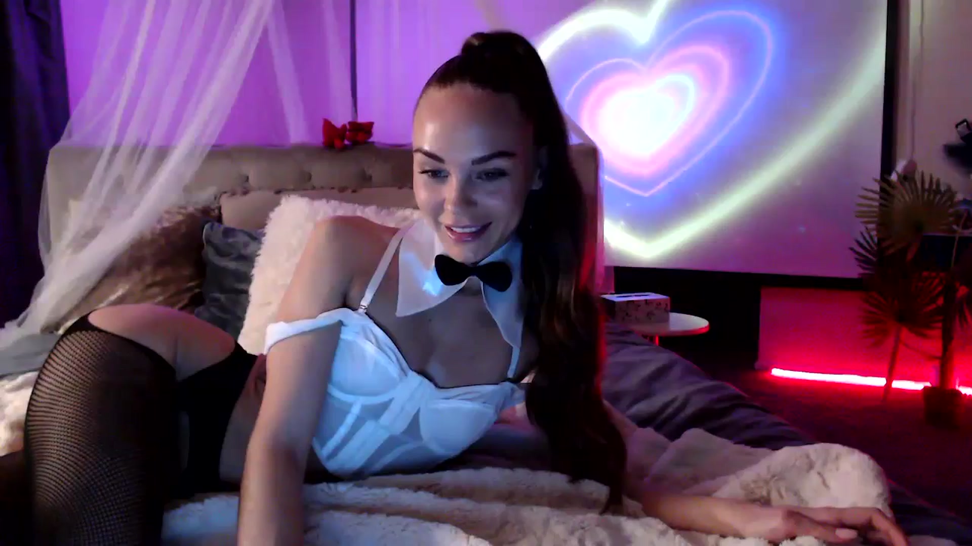 Gallery image thumbnail from BrianaCoxx's myfreecams stream on, 11/02/2023, 11:49 image 6 of 20