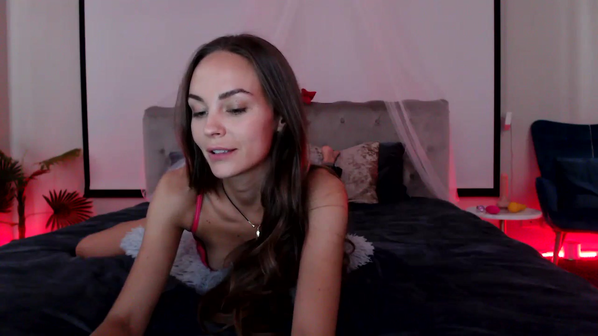 Gallery image thumbnail from BrianaCoxx's myfreecams stream on, 01/24/2024, 02:52 image 18 of 20