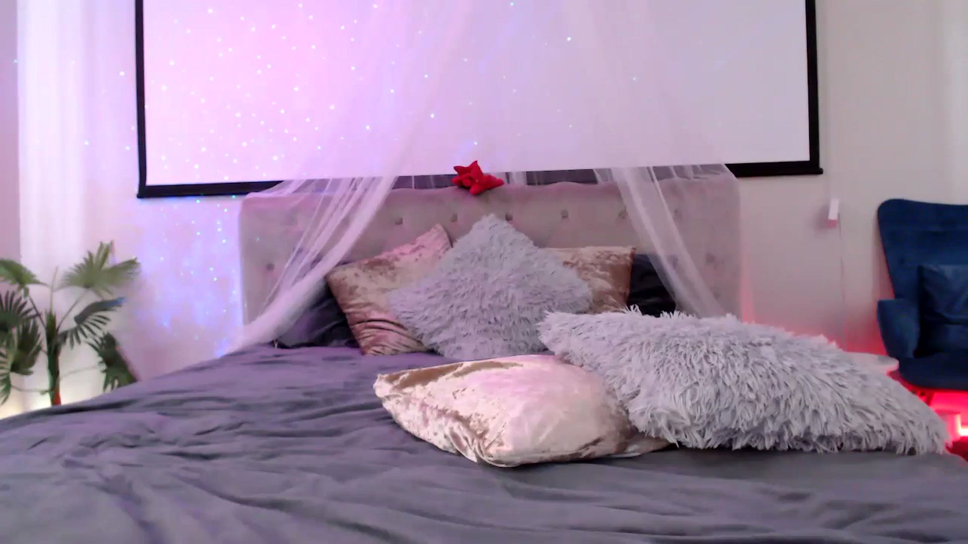 Gallery image thumbnail from BrianaCoxx's myfreecams stream on, 02/03/2024, 01:46 image 3 of 20