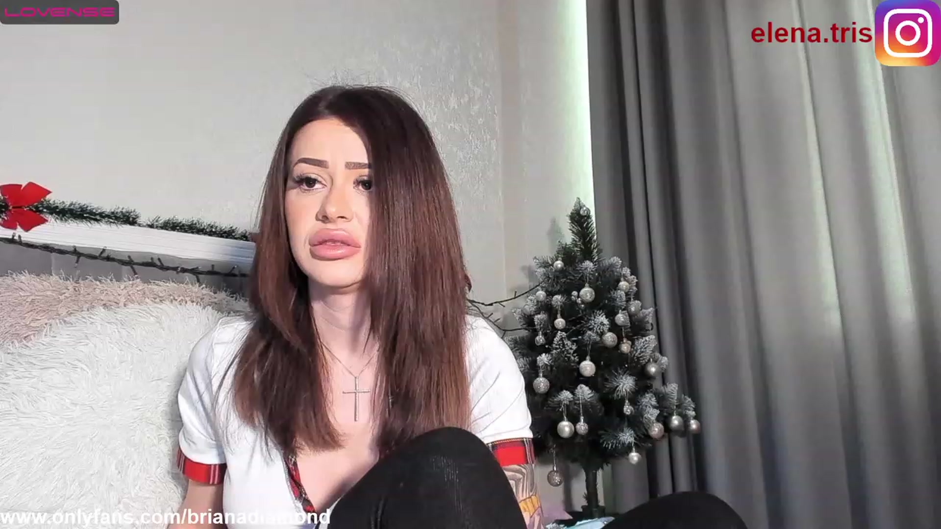 Gallery image thumbnail from BrianaDmnd's myfreecams stream on, 01/03/2023, 07:39 image 13 of 20