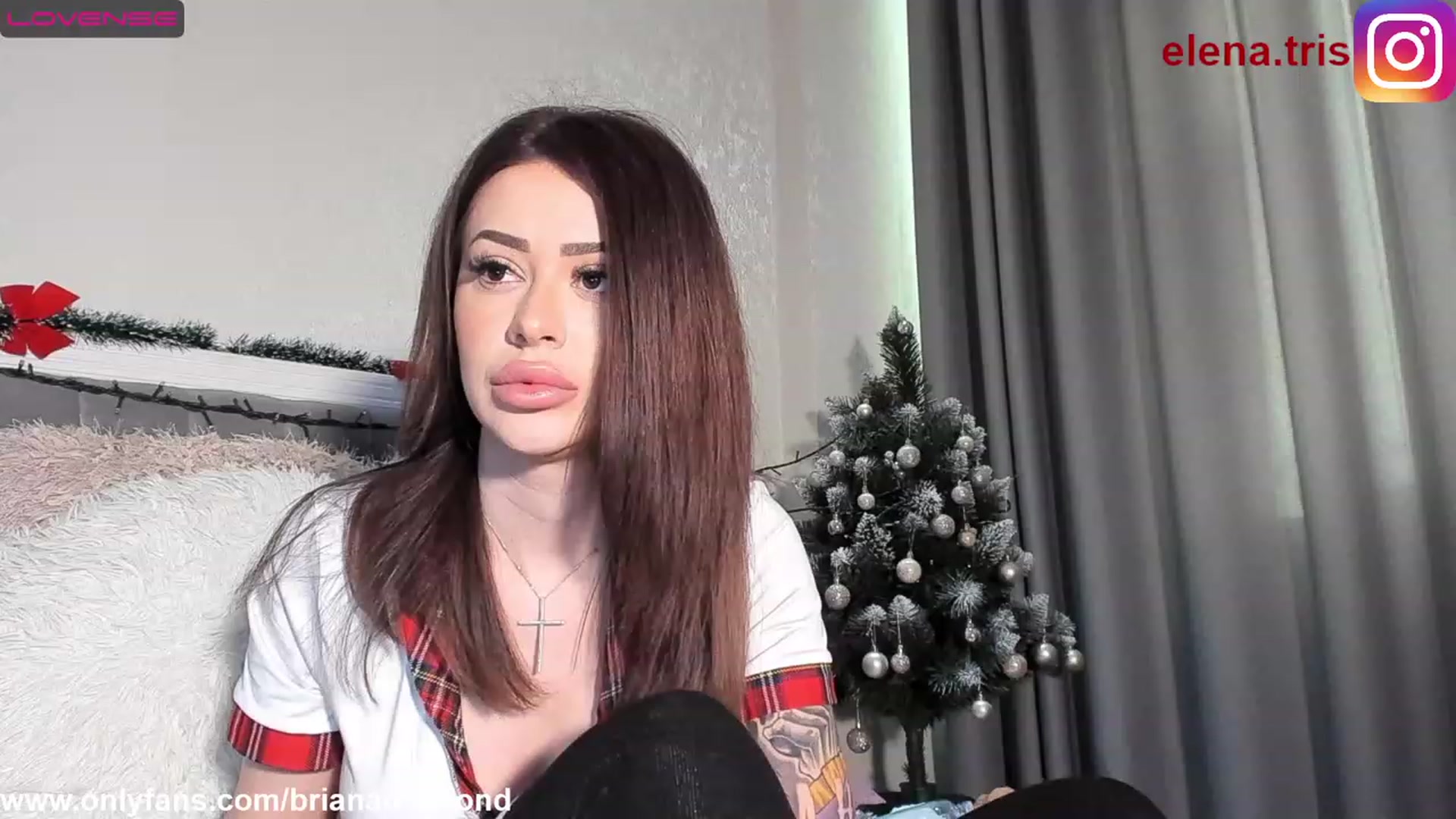 Gallery image thumbnail from BrianaDmnd's myfreecams stream on, 01/03/2023, 07:39 image 9 of 20