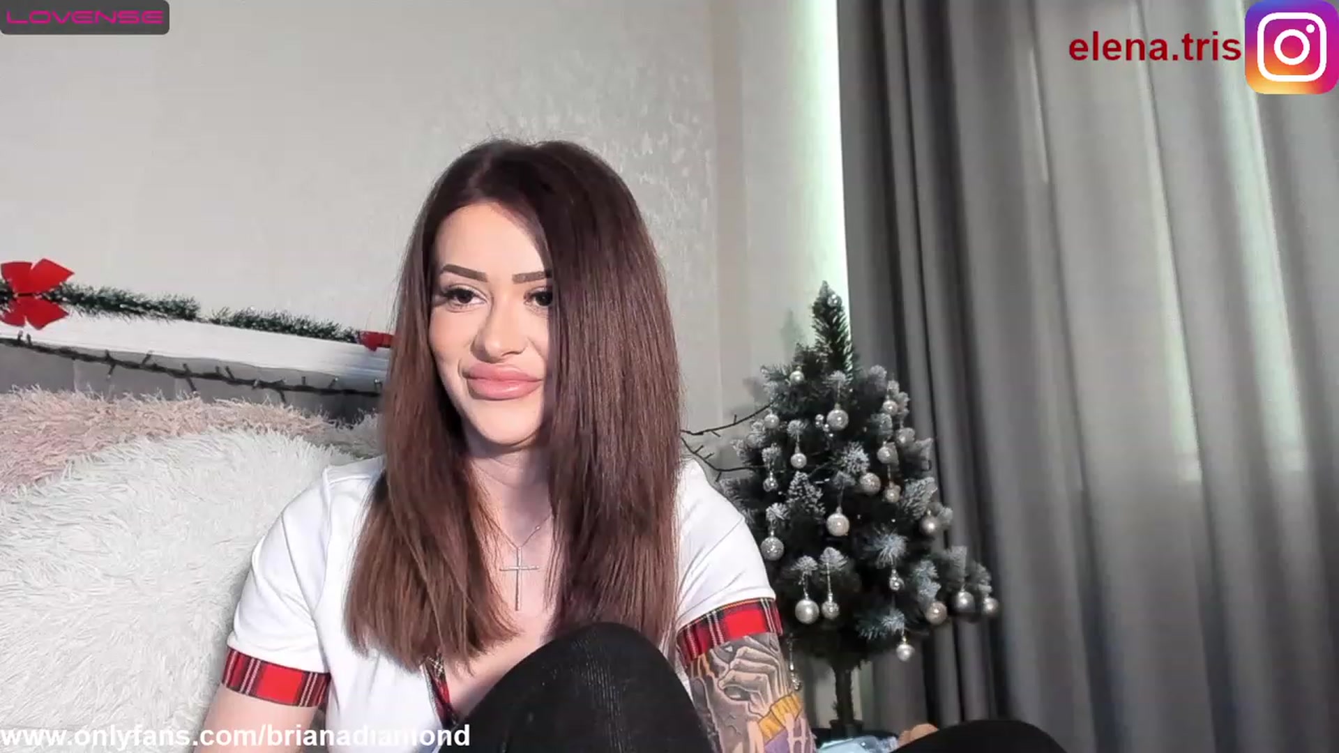 Gallery image thumbnail from BrianaDmnd's myfreecams stream on, 01/03/2023, 07:39 image 19 of 20