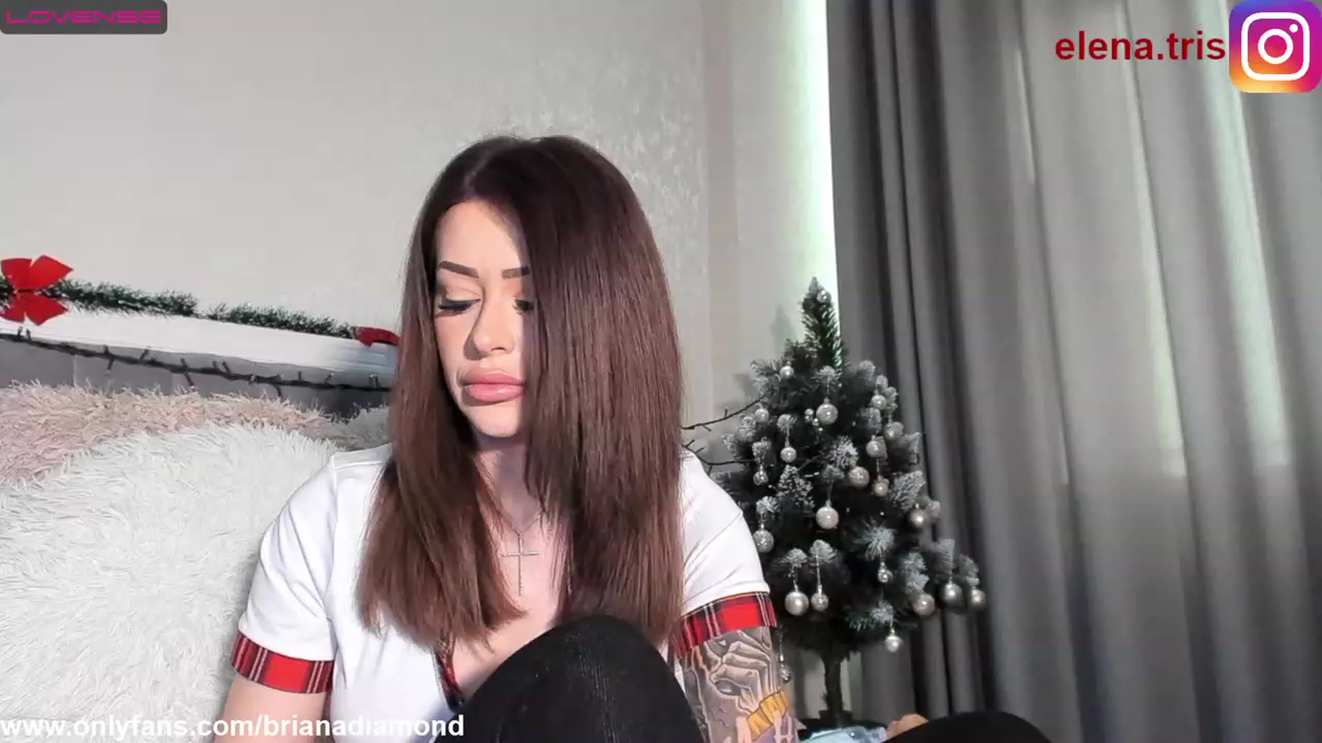 Gallery image thumbnail from BrianaDmnd's myfreecams stream on, 01/03/2023, 07:39 image 20 of 20