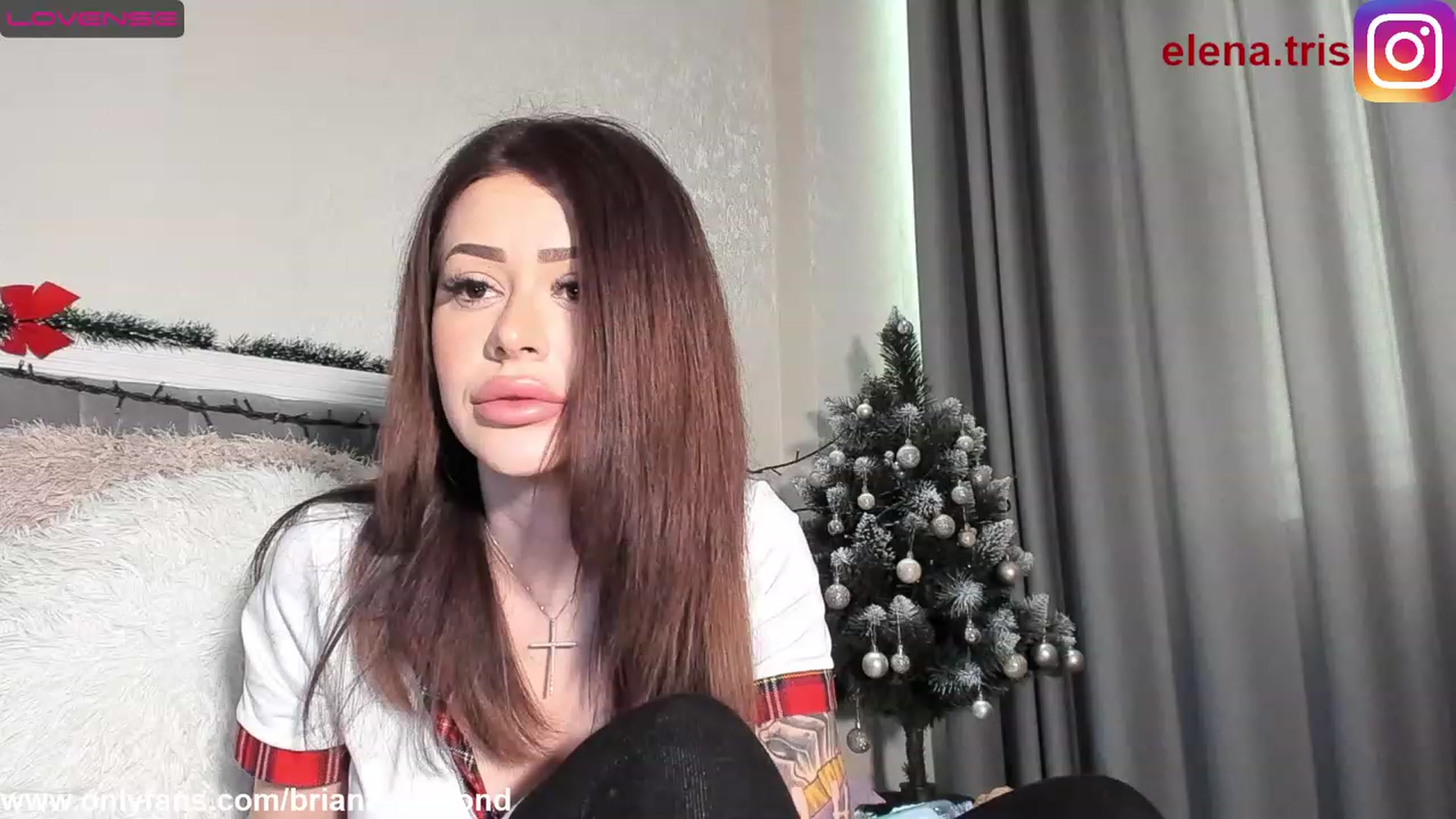 Gallery image thumbnail from BrianaDmnd's myfreecams stream on, 01/03/2023, 07:39 image 10 of 20