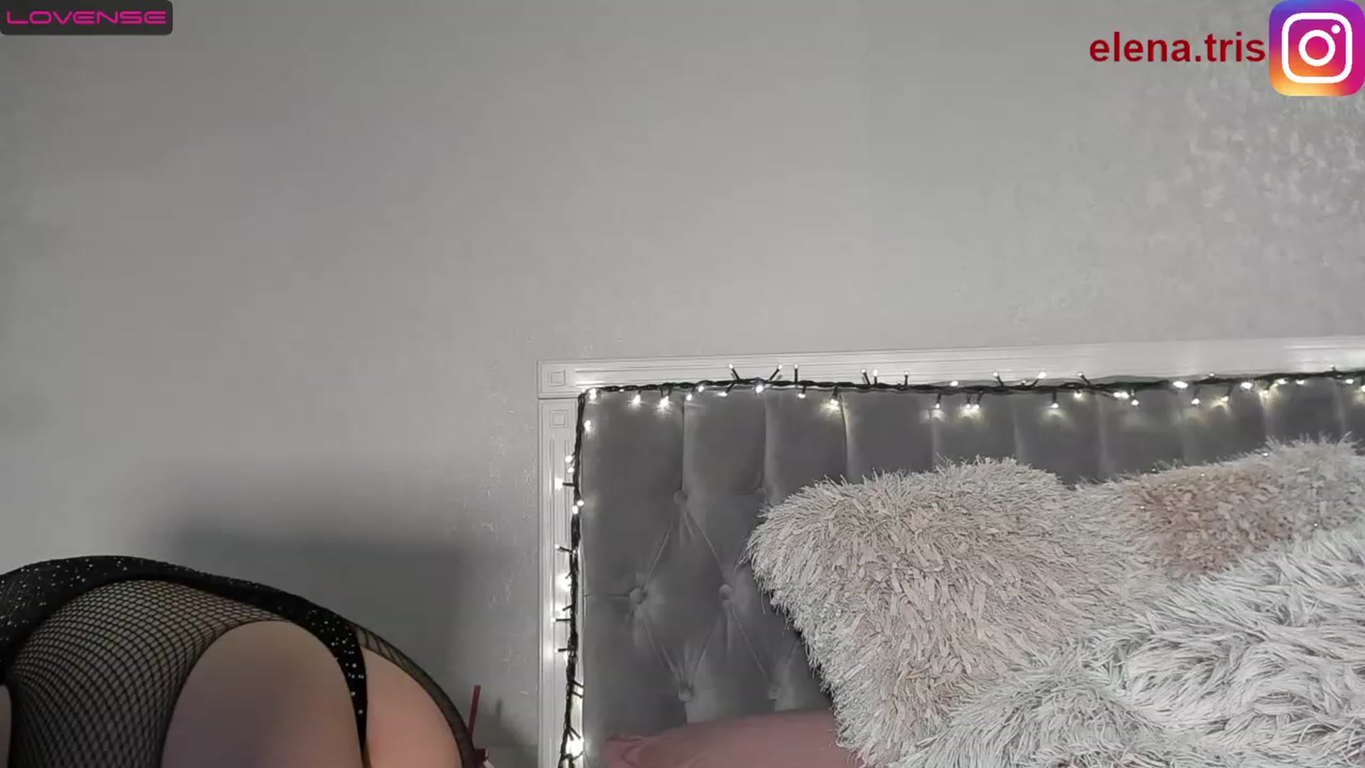 Gallery image thumbnail from BrianaDmnd's myfreecams stream on, 01/06/2023, 09:49 image 18 of 20