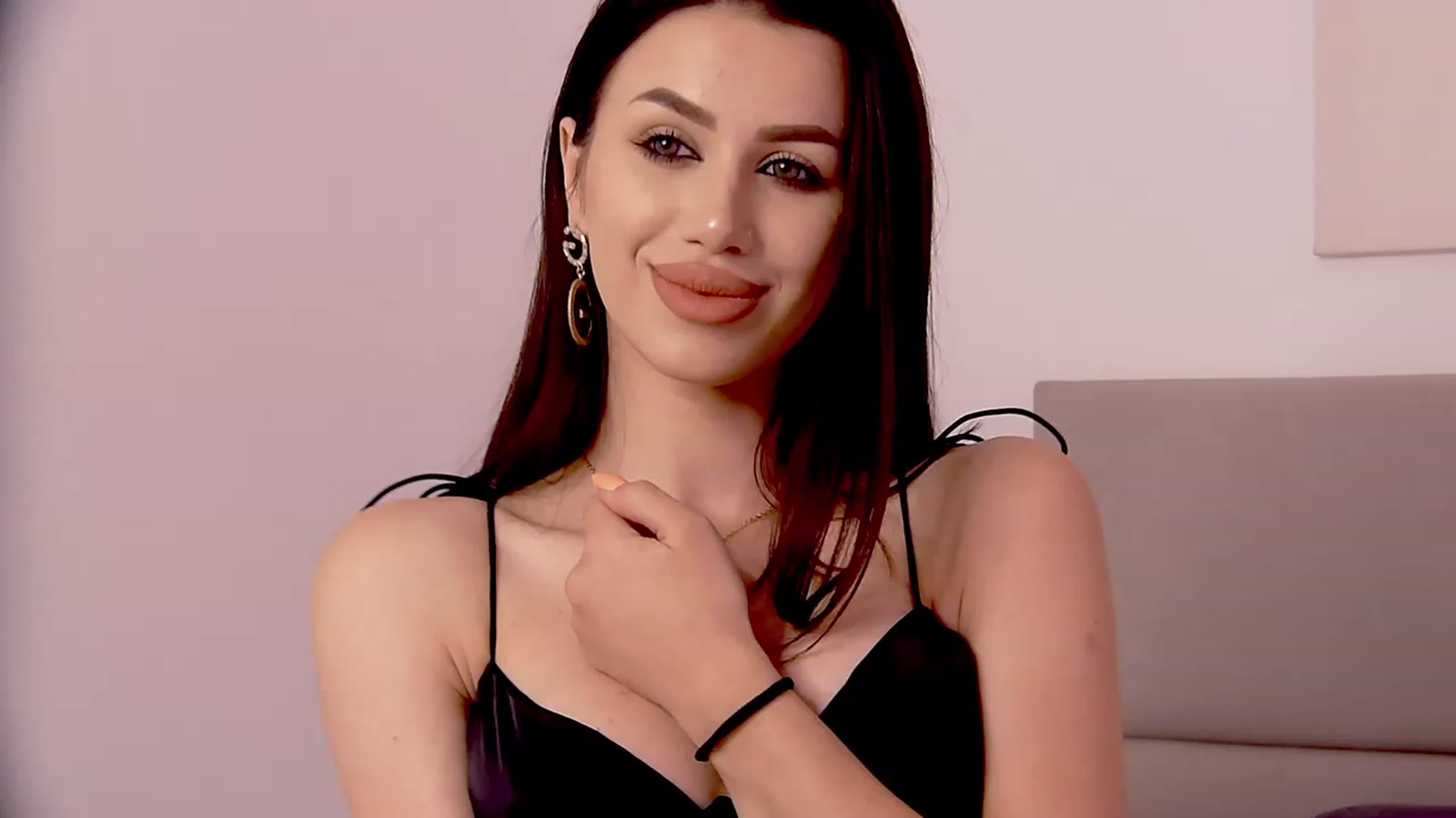 Gallery image thumbnail from BrianaJane's myfreecams stream on, 07/06/2023, 08:46 image 11 of 20