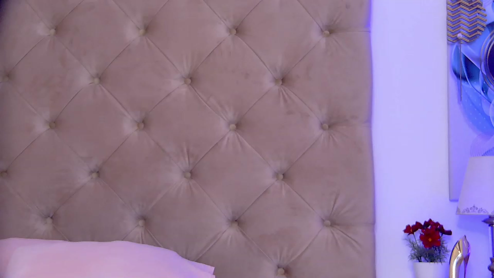 Gallery image thumbnail from BrianaJane's myfreecams stream on, 07/19/2023, 11:20 image 9 of 20