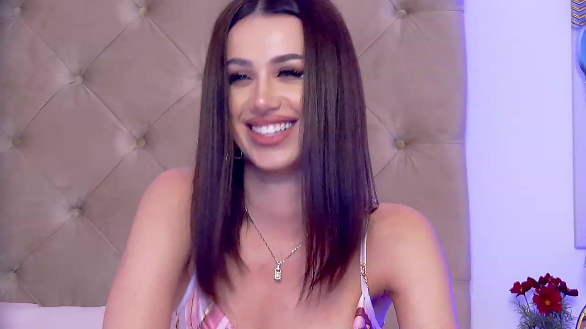 Gallery image thumbnail from BrianaJane's myfreecams stream on, 07/19/2023, 11:20 image 18 of 20