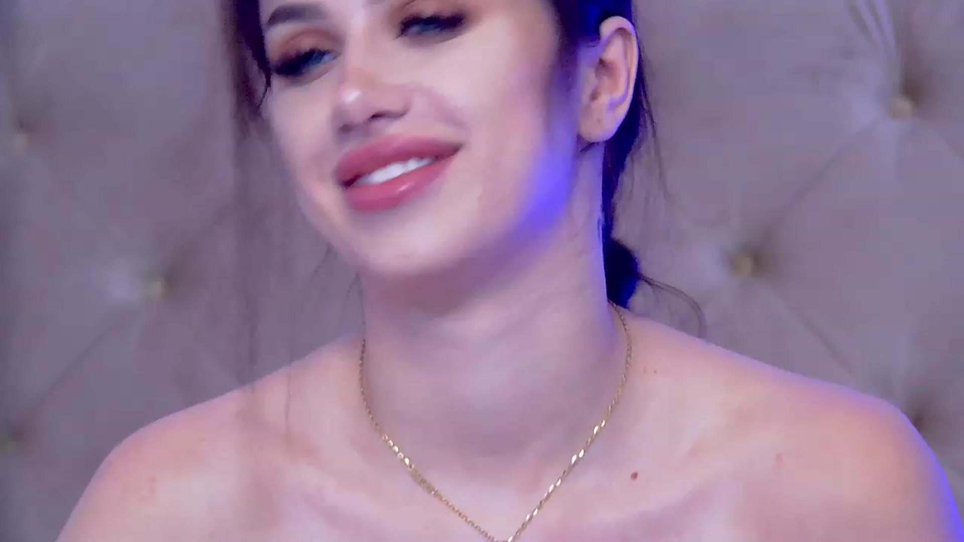 Gallery image thumbnail from BrianaJane's myfreecams stream on, 07/22/2023, 13:25 image 18 of 20