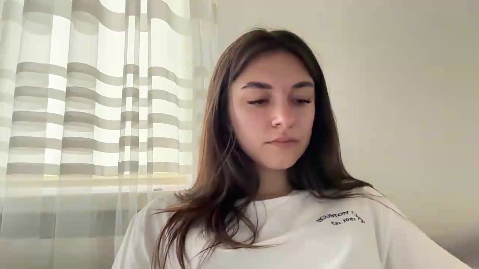 Gallery image thumbnail from BrianaLix's myfreecams stream on, 05/25/2026, 15:37 image 16 of 20
