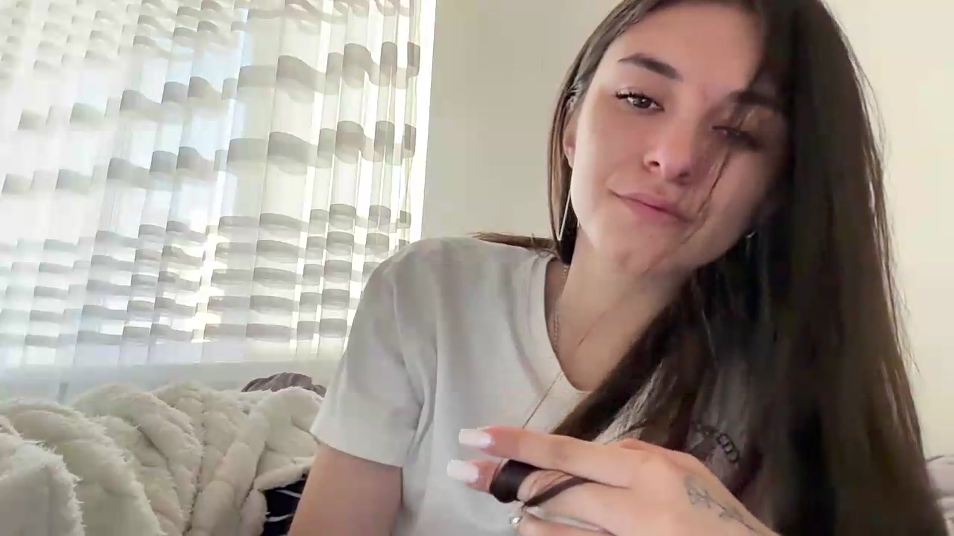 Gallery image thumbnail from BrianaLix's myfreecams stream on, 05/26/2026, 08:11 image 18 of 20