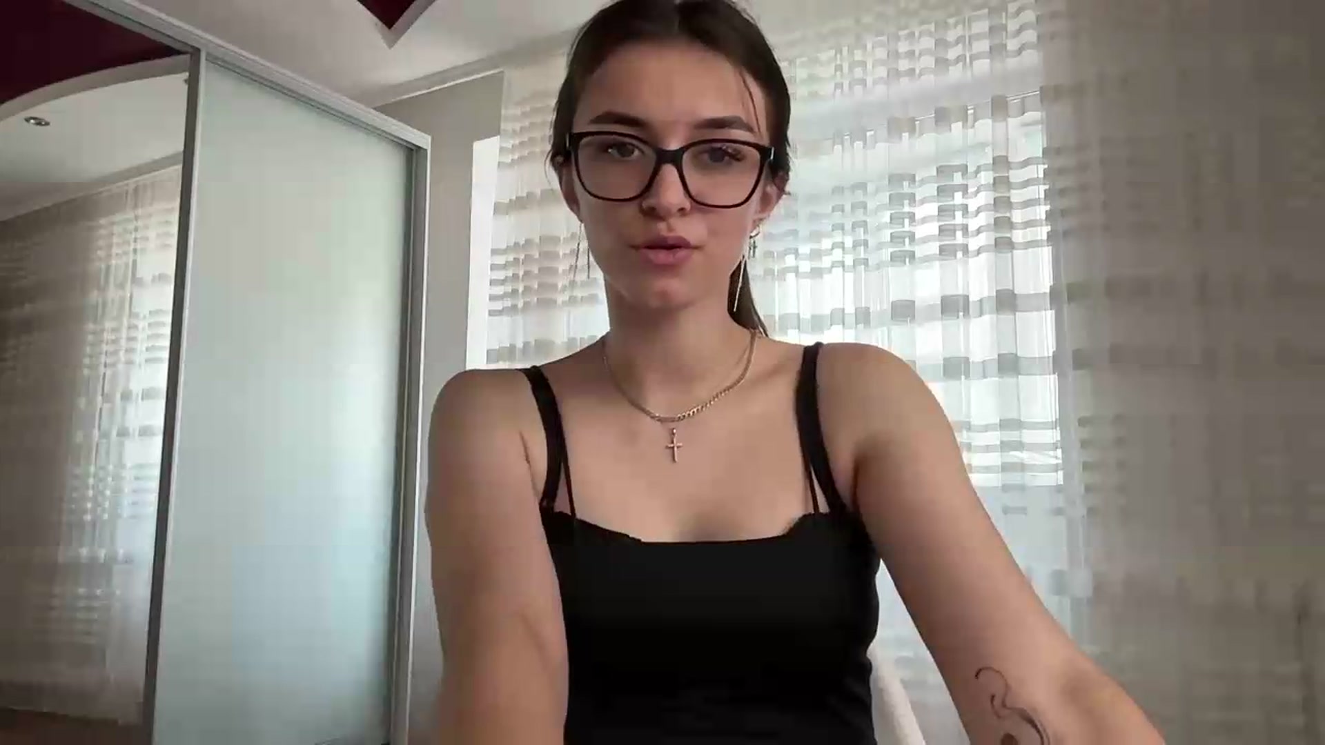 Gallery image thumbnail from BrianaLix's myfreecams stream on, 06/20/2026, 13:28 image 4 of 20