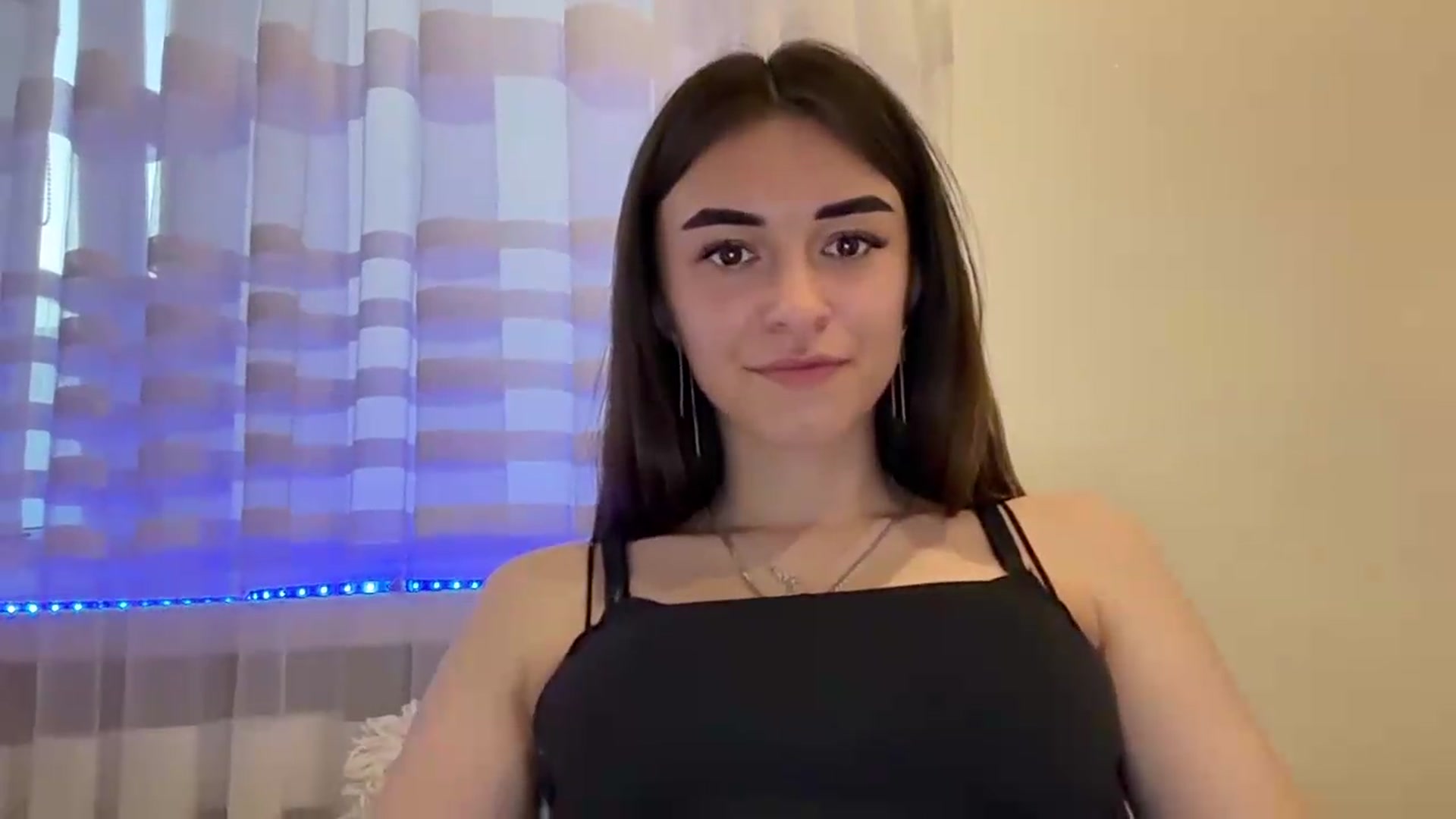 Gallery image thumbnail from BrianaLix's myfreecams stream on, 06/26/2026, 19:02 image 3 of 20