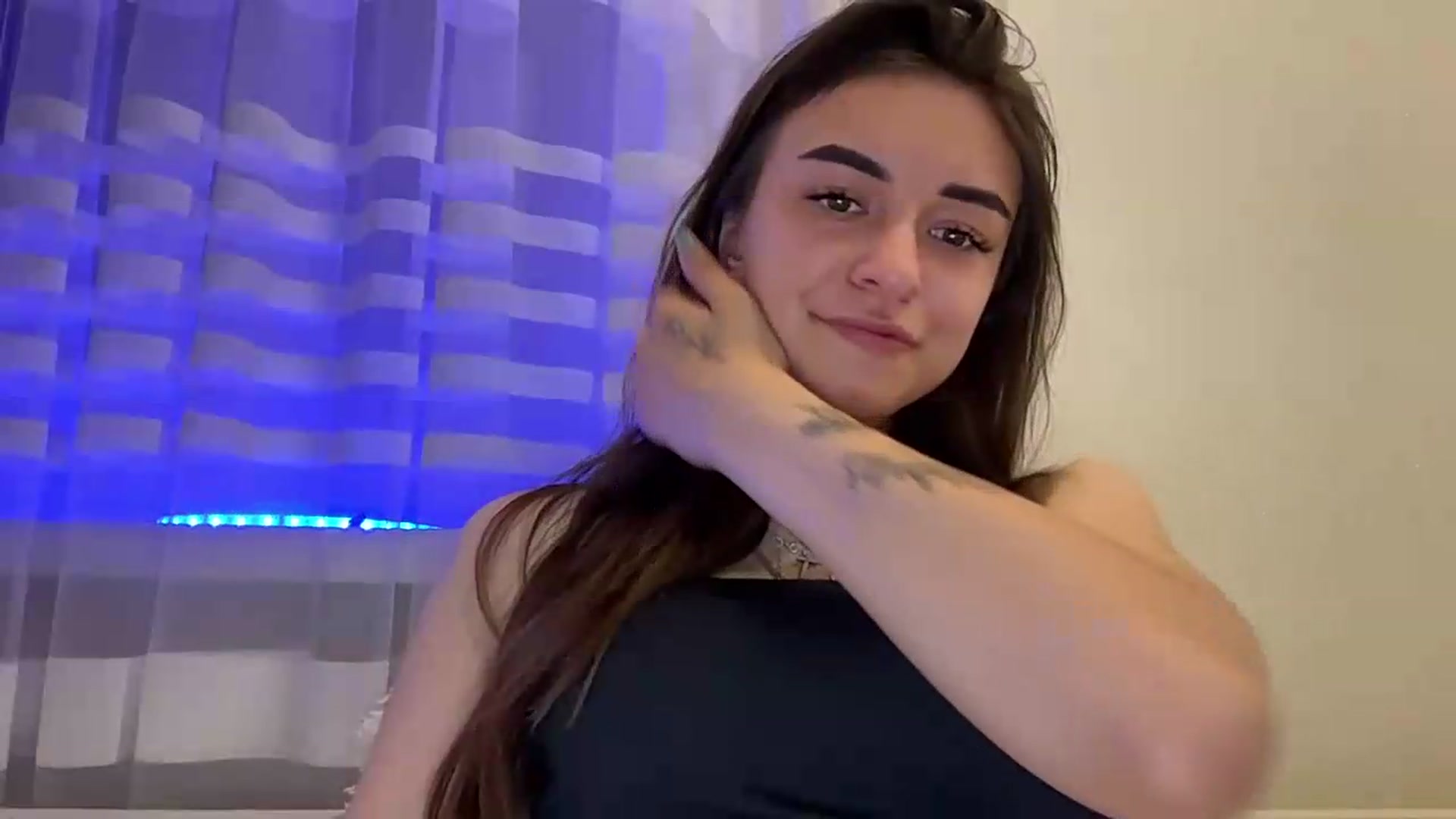 Gallery image thumbnail from BrianaLix's myfreecams stream on, 06/26/2026, 19:59 image 6 of 20