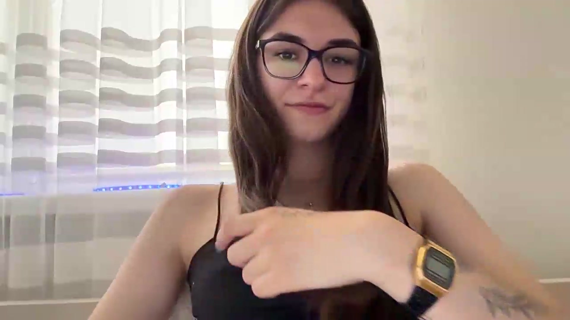 Gallery image thumbnail from BrianaLix's myfreecams stream on, 06/27/2026, 10:32 image 9 of 20