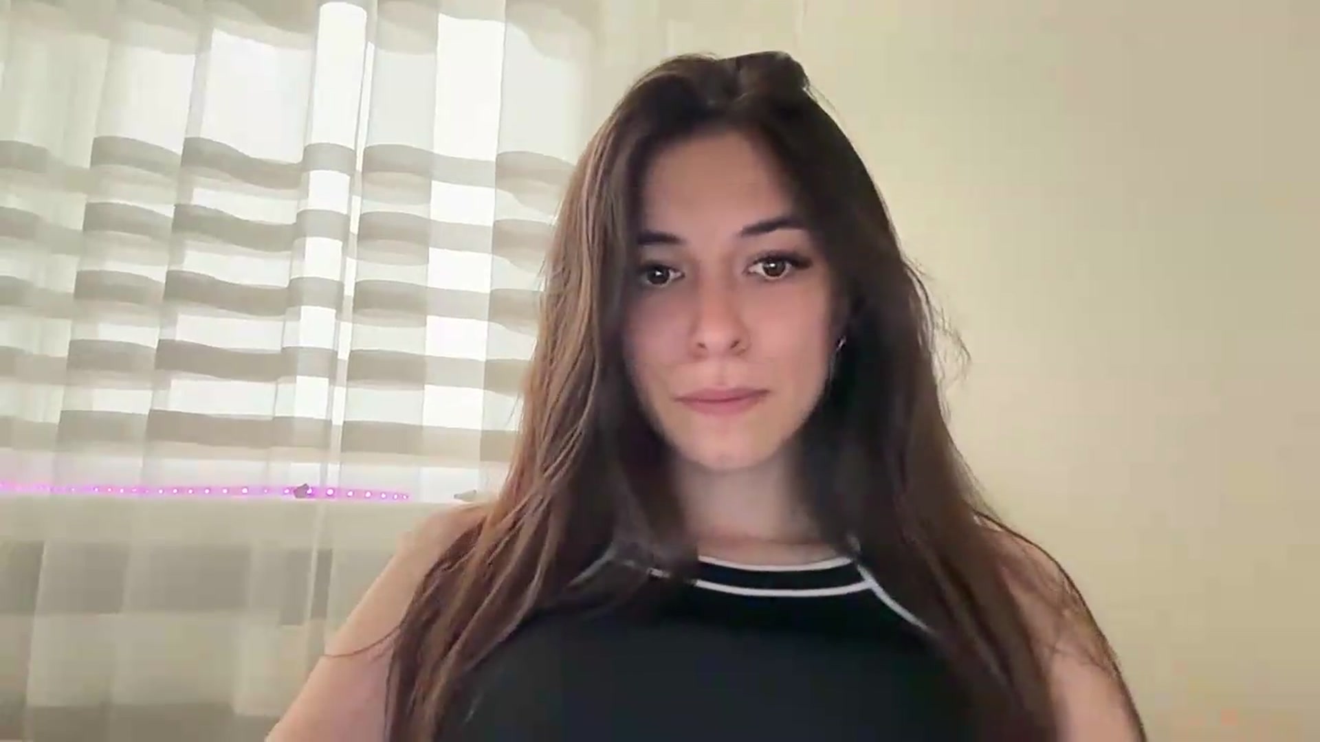 Gallery image thumbnail from BrianaLix's myfreecams stream on, 07/10/2026, 15:54 image 6 of 20