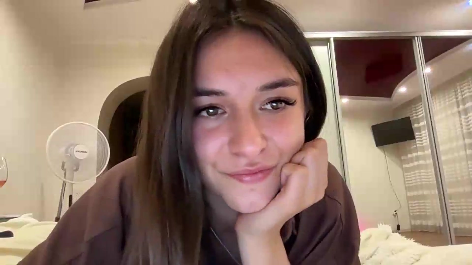 Gallery image thumbnail from BrianaLix's myfreecams stream on, 07/11/2026, 21:12 image 15 of 20