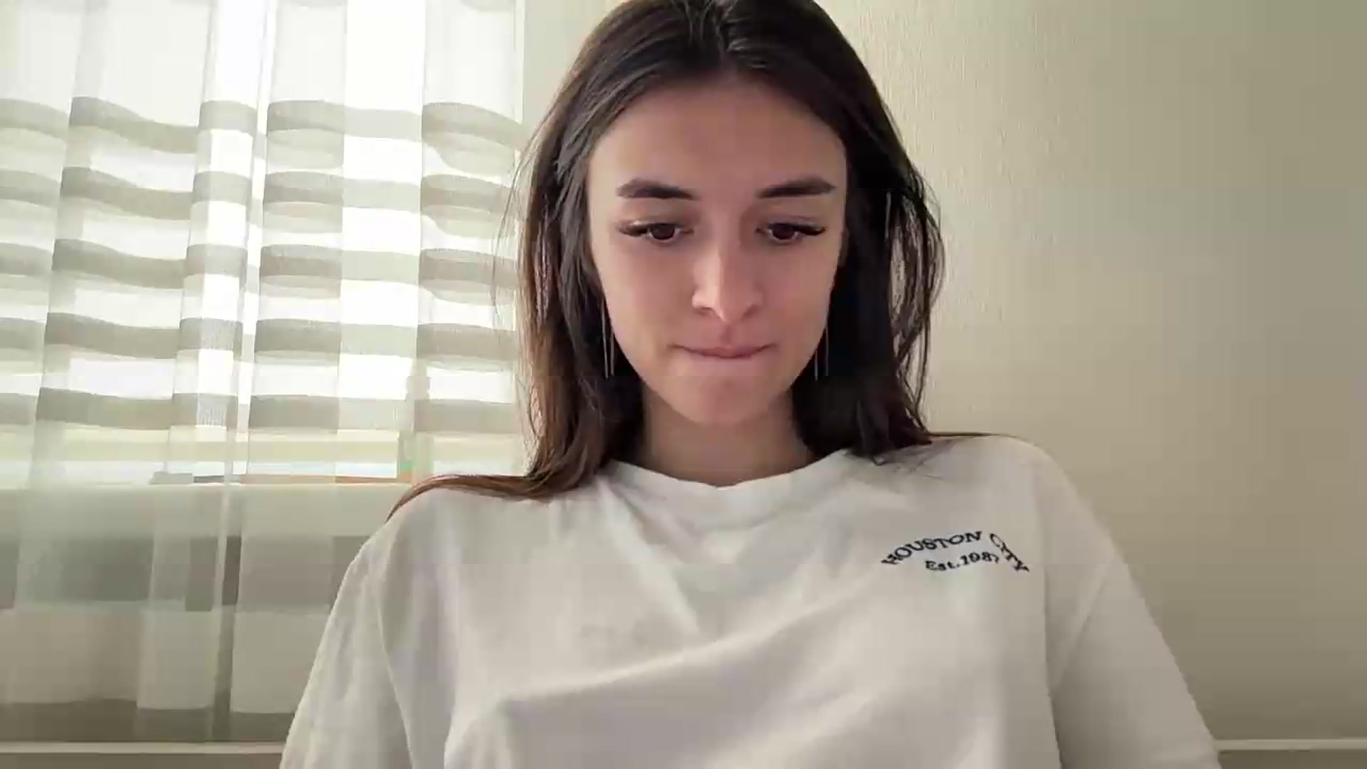 Gallery image thumbnail from BrianaLix's myfreecams stream on, 07/27/2026, 09:51 image 4 of 20