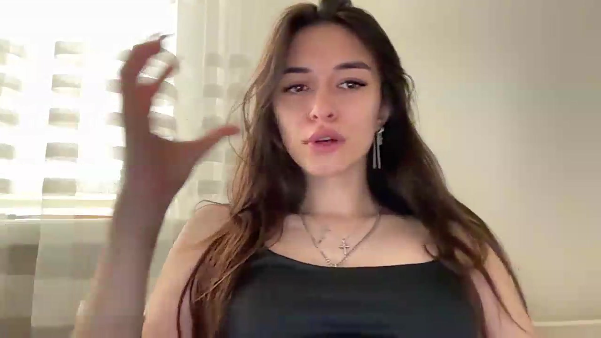 Gallery image thumbnail from BrianaLix's myfreecams stream on, 07/28/2026, 07:47 image 15 of 20